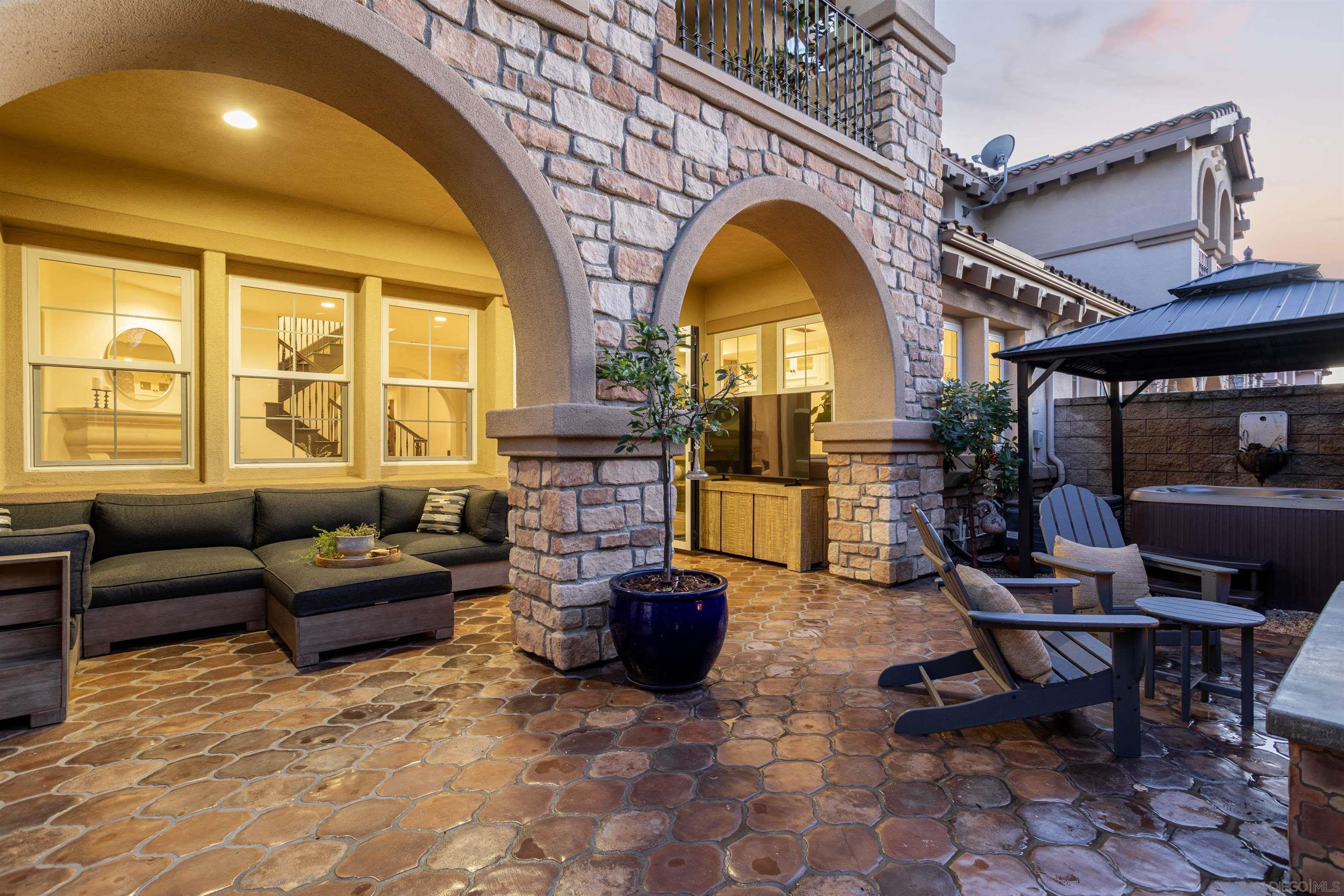 Detail Gallery Image 47 of 63 For 18085  via Roma, Yorba Linda,  CA 92886 - 4 Beds | 4/1 Baths