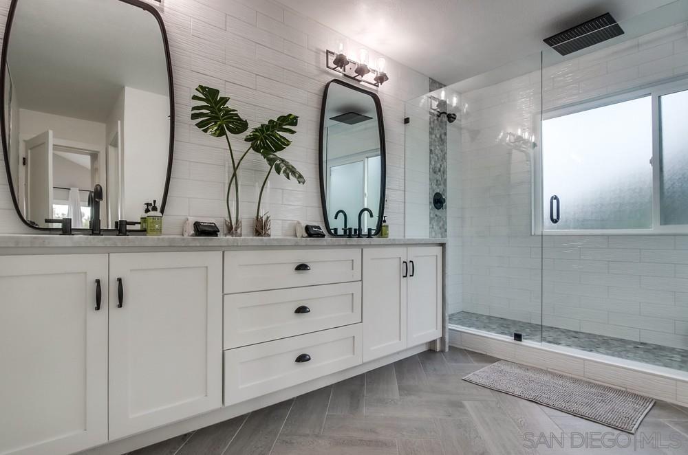 Detail Gallery Image 39 of 74 For 13297  Portofino Drive, Del Mar,  CA 92014 - 5 Beds | 3/1 Baths