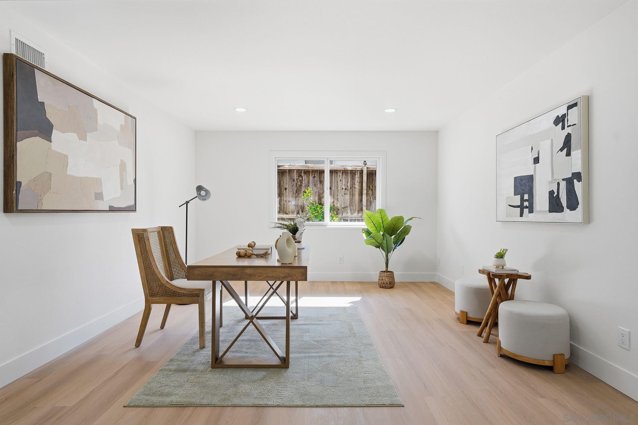 Detail Gallery Image 21 of 44 For 16625  San Tomas Dr, San Diego,  CA 92128 - 3 Beds | 2 Baths