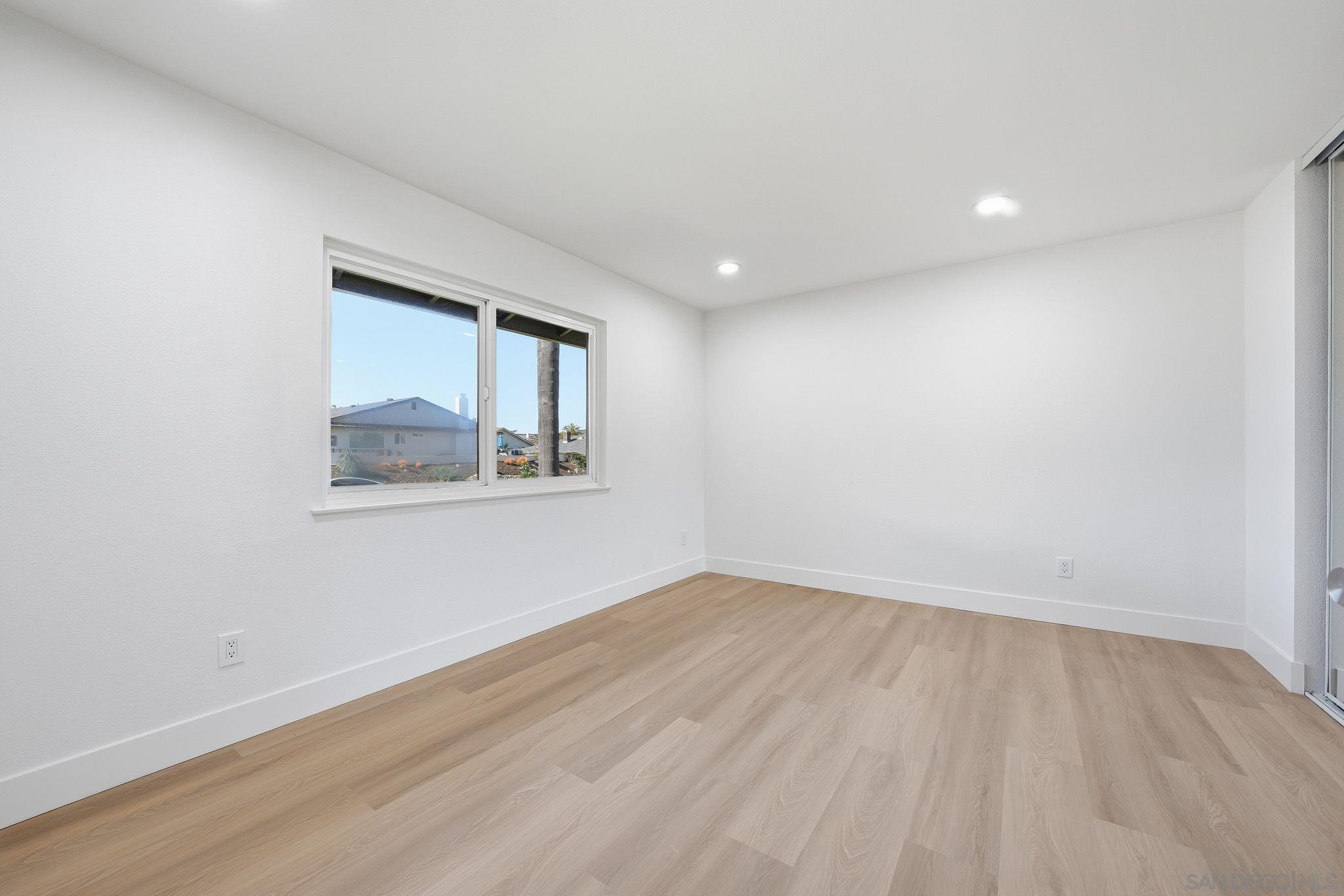 Detail Gallery Image 29 of 44 For 16625  San Tomas Dr, San Diego,  CA 92128 - 3 Beds | 2 Baths