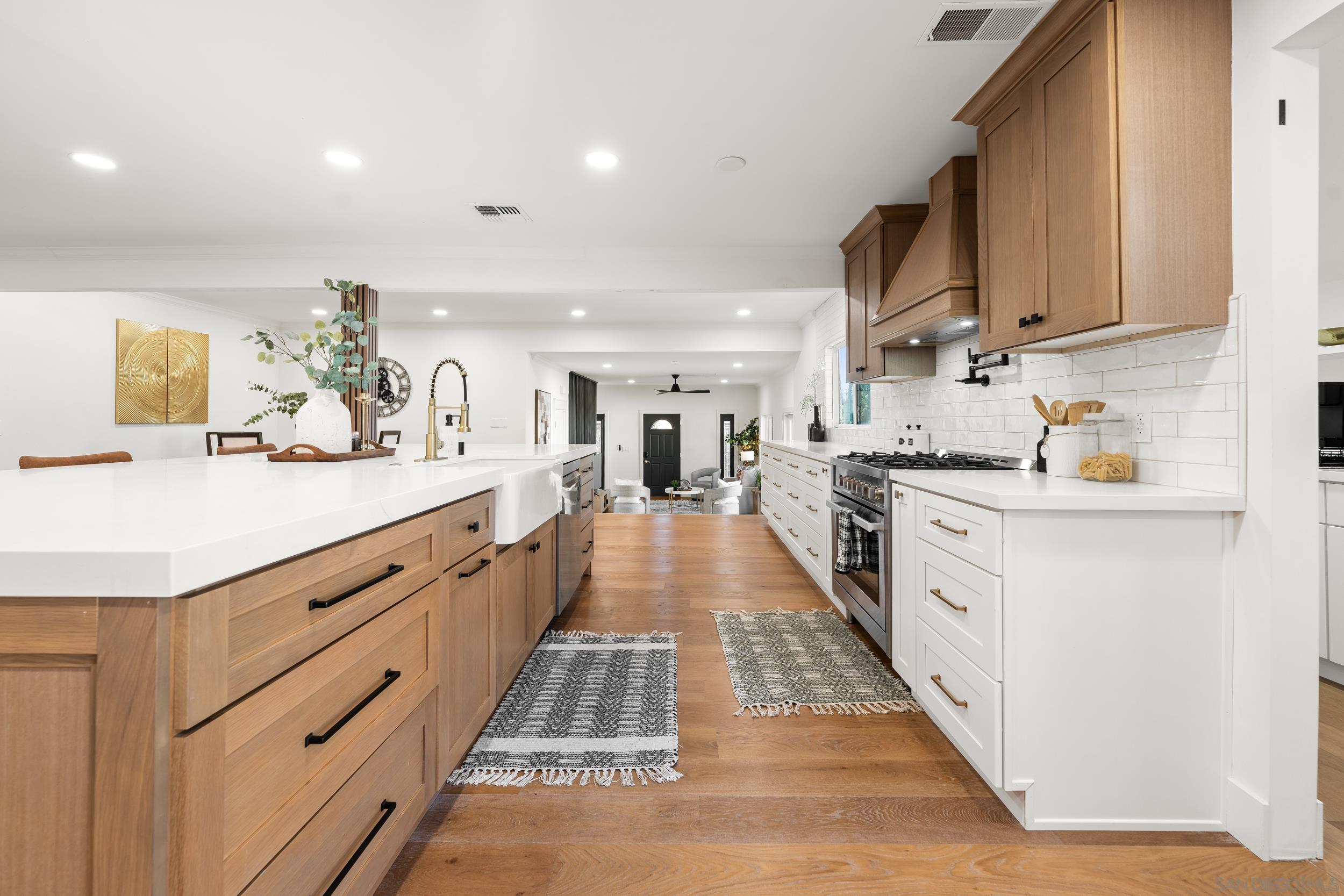 Front Image Thumbnail for SD260002153