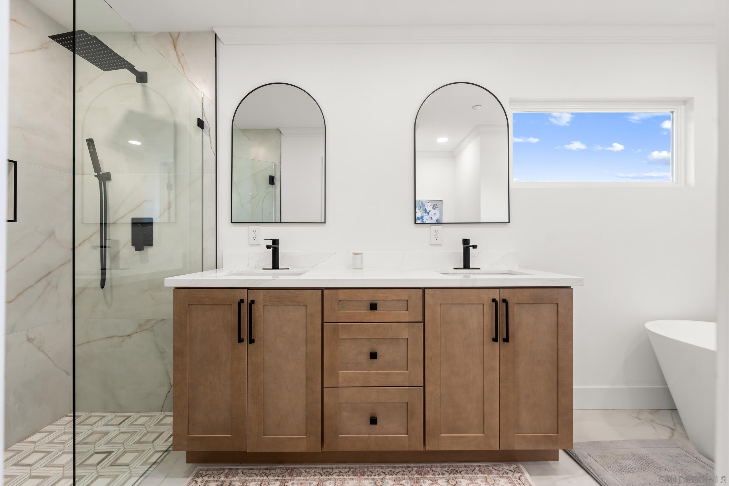 Detail Gallery Image 26 of 32 For 16021  Pomerado, Poway,  CA 92064 - 6 Beds | 5 Baths