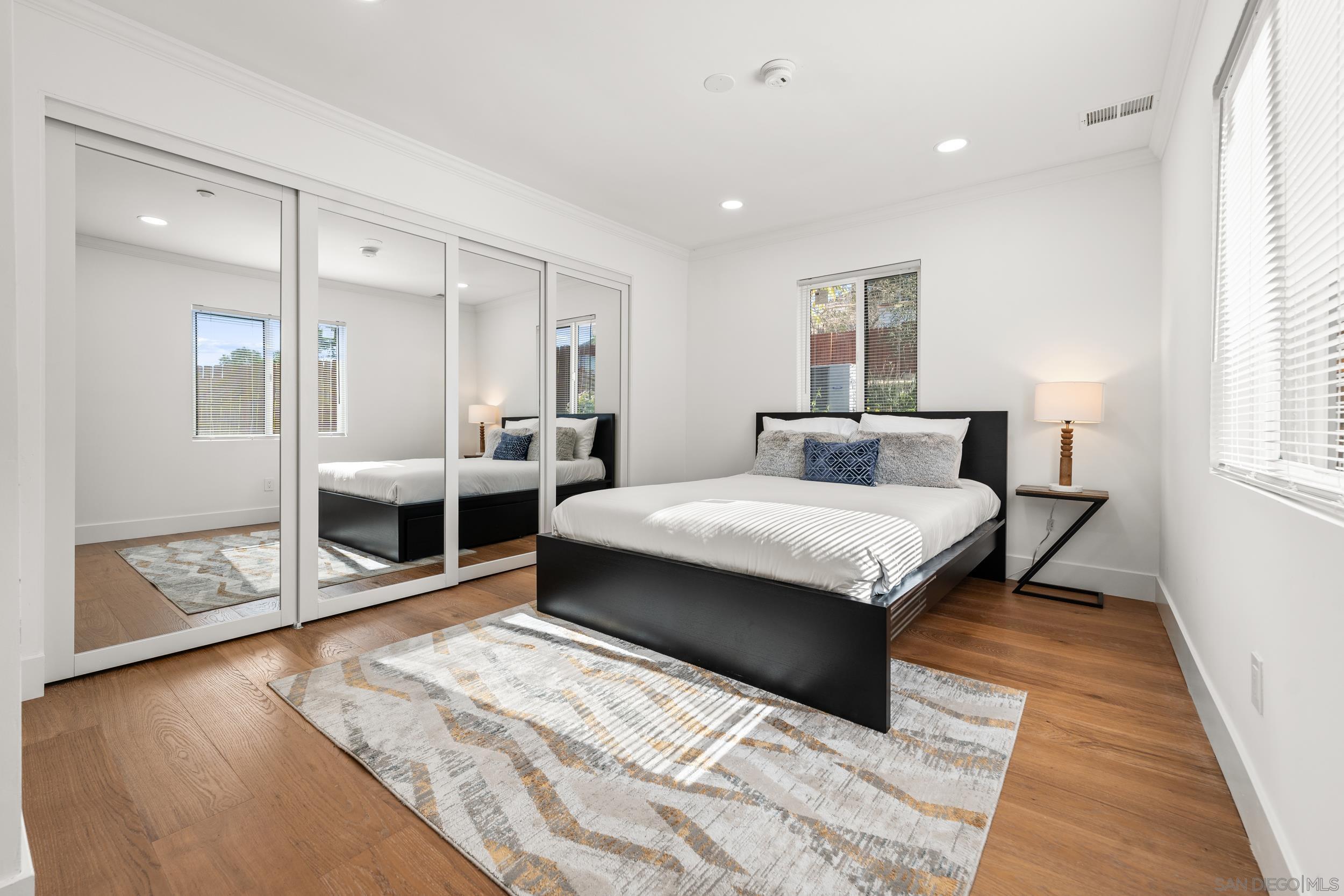 Detail Gallery Image 7 of 32 For 16021  Pomerado, Poway,  CA 92064 - 6 Beds | 5 Baths