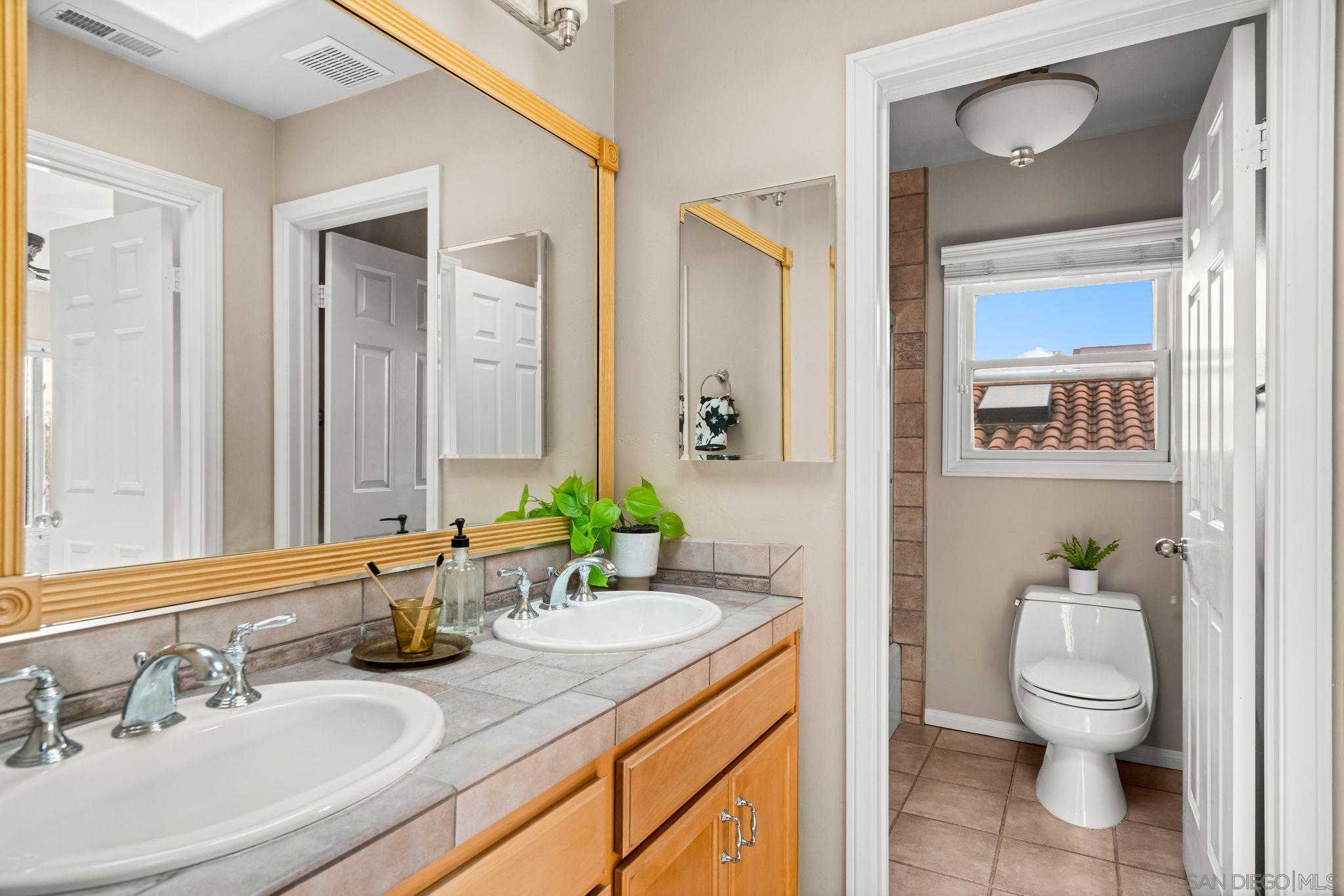 Detail Gallery Image 27 of 37 For 7455  Draper Ave  #2,  La Jolla,  CA 92037 - 3 Beds | 2/1 Baths