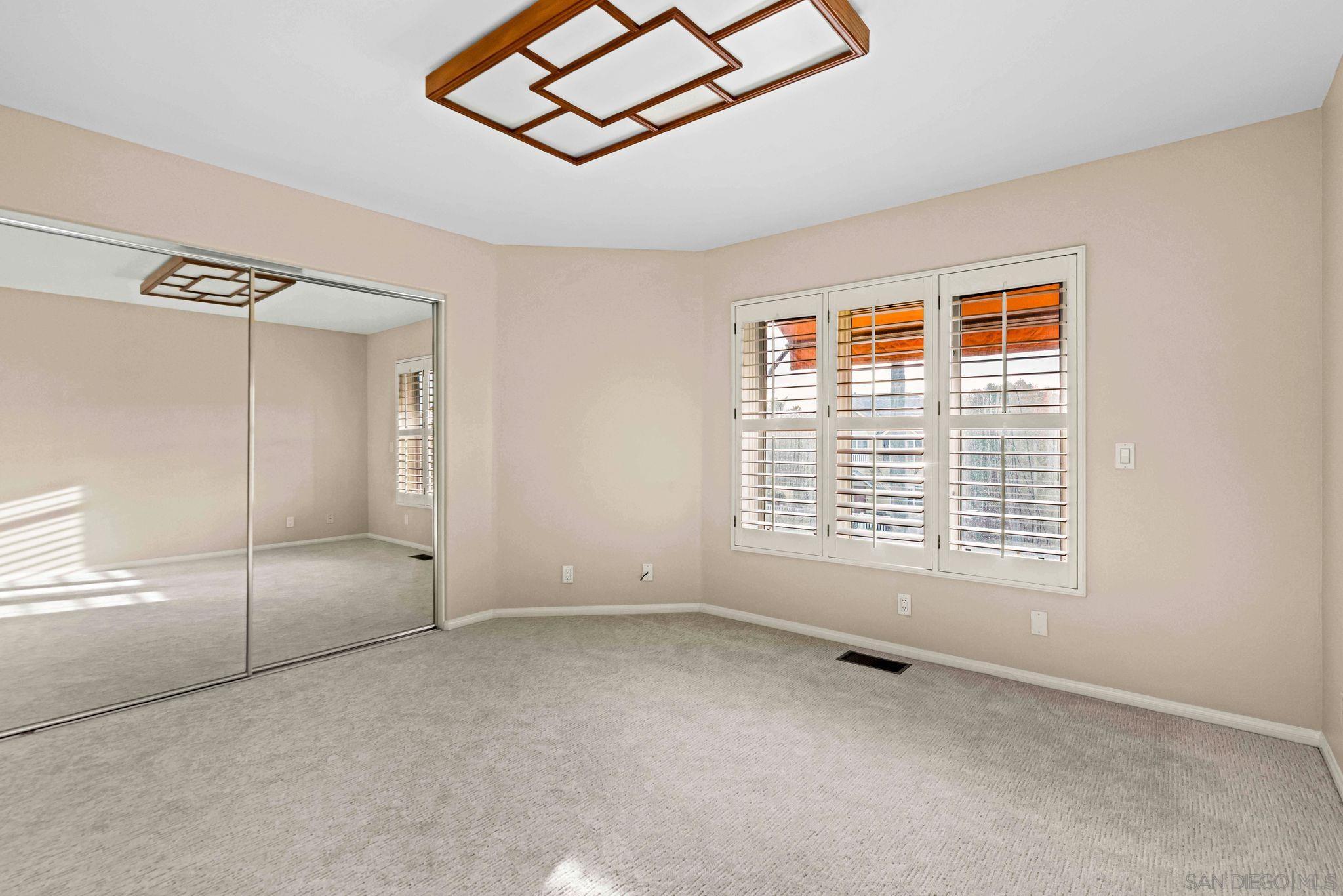 Detail Gallery Image 29 of 37 For 7455  Draper Ave  #2,  La Jolla,  CA 92037 - 3 Beds | 2/1 Baths