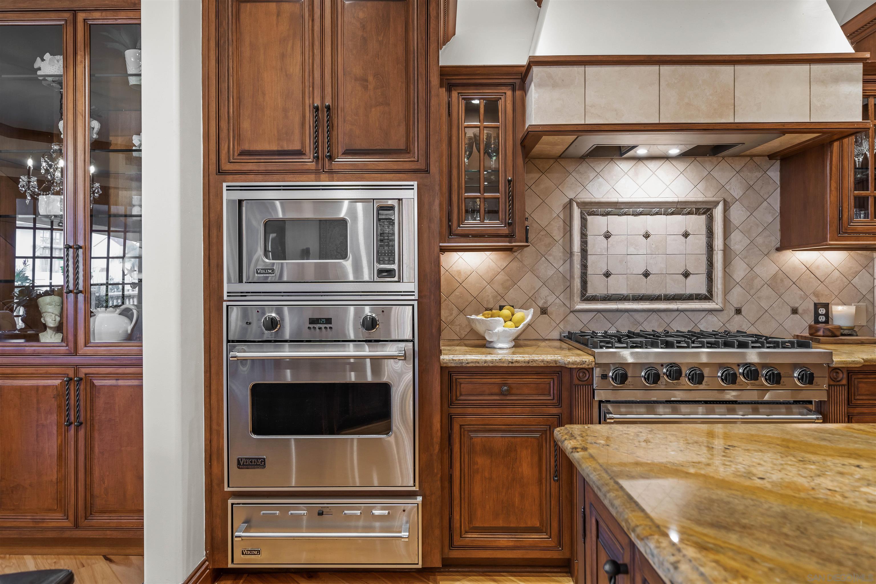 Detail Gallery Image 23 of 59 For 120  C Ave  206, Coronado,  CA 92118 - 3 Beds | 2 Baths