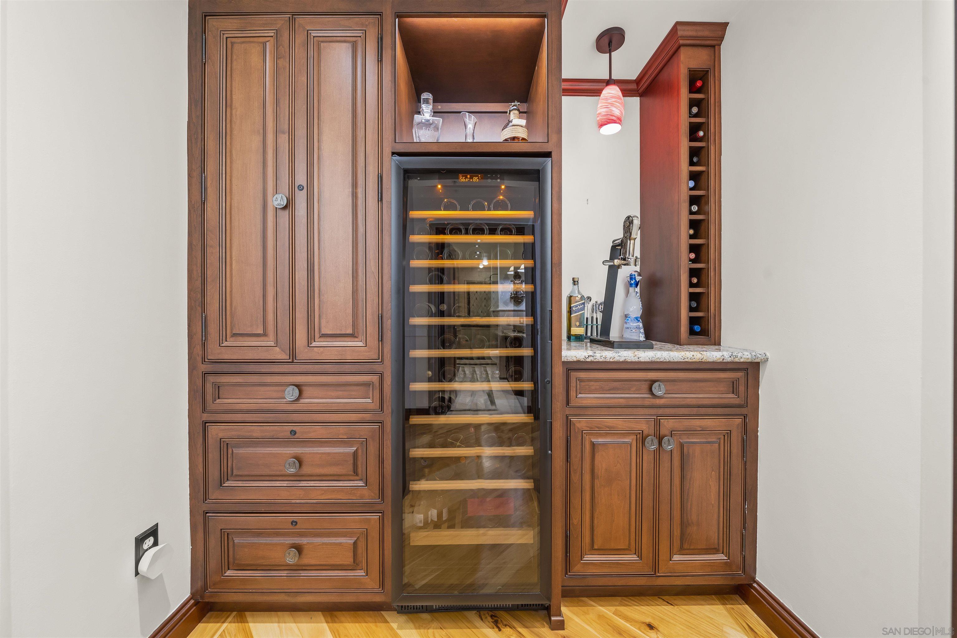 Detail Gallery Image 26 of 59 For 120  C Ave  206, Coronado,  CA 92118 - 3 Beds | 2 Baths