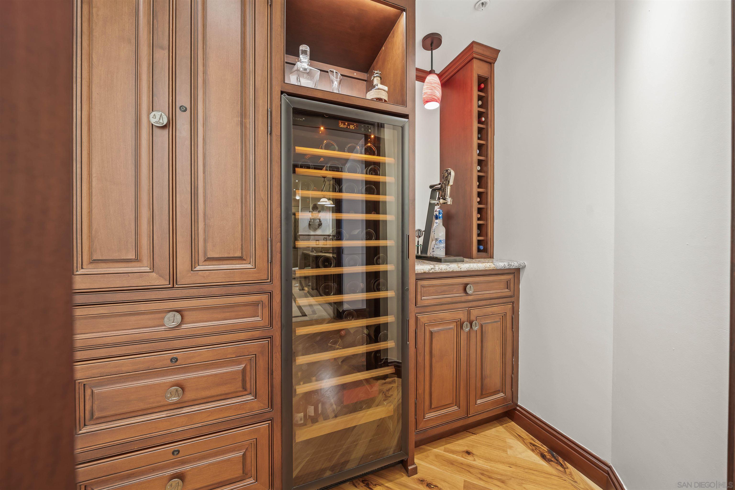 Detail Gallery Image 27 of 59 For 120  C Ave  206, Coronado,  CA 92118 - 3 Beds | 2 Baths