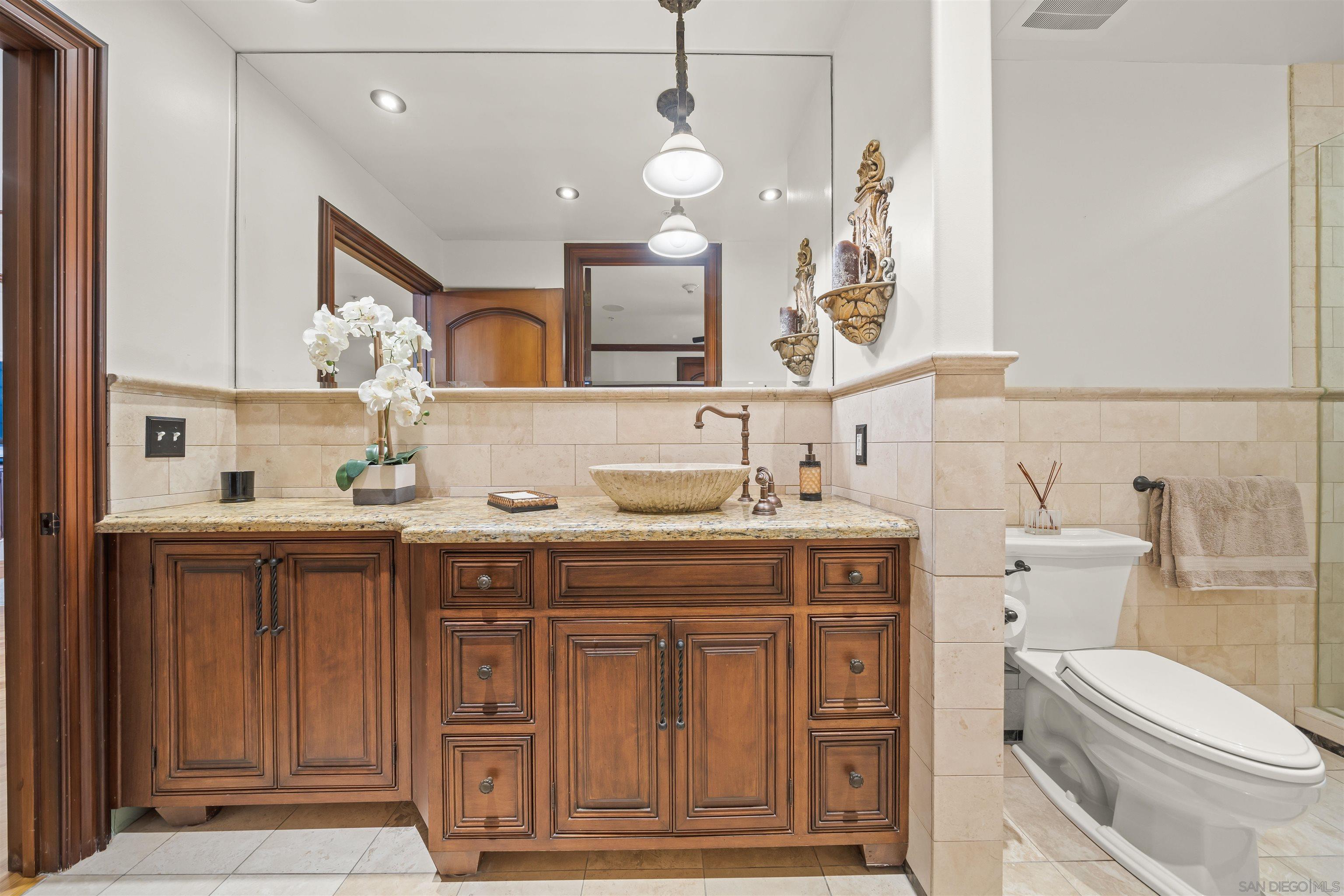 Detail Gallery Image 29 of 59 For 120  C Ave  206, Coronado,  CA 92118 - 3 Beds | 2 Baths