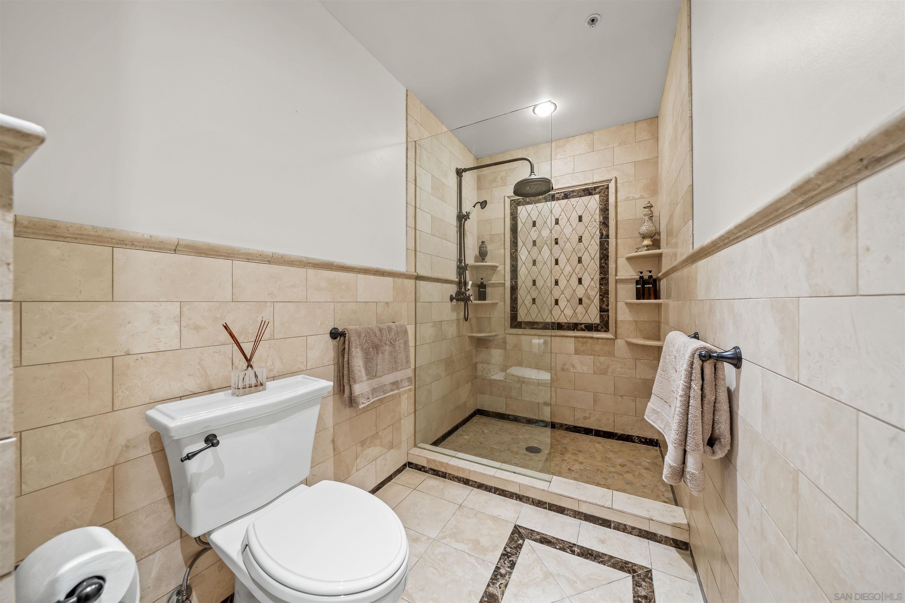 Detail Gallery Image 30 of 59 For 120  C Ave  206, Coronado,  CA 92118 - 3 Beds | 2 Baths