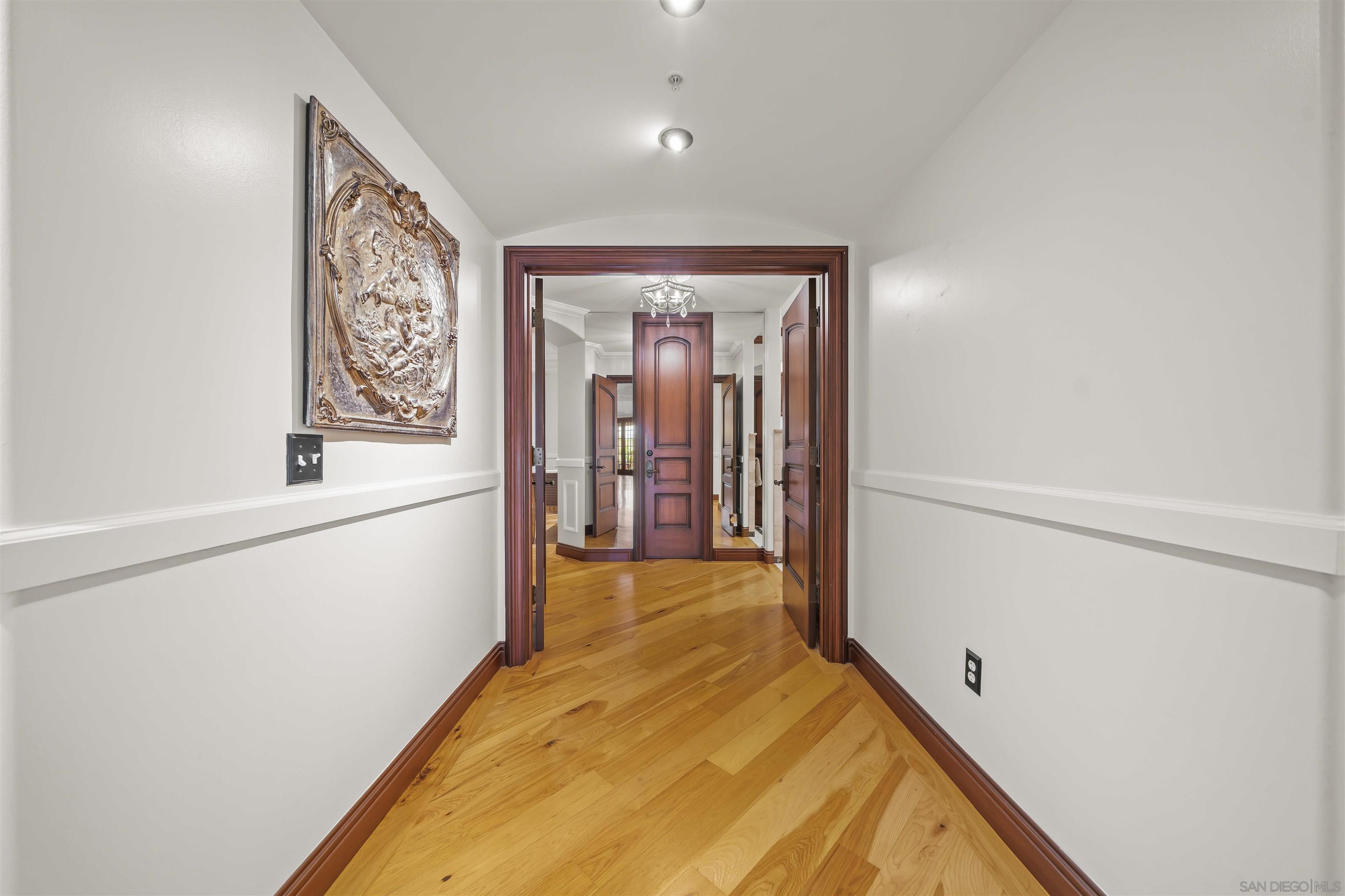 Detail Gallery Image 36 of 59 For 120  C Ave  206, Coronado,  CA 92118 - 3 Beds | 2 Baths