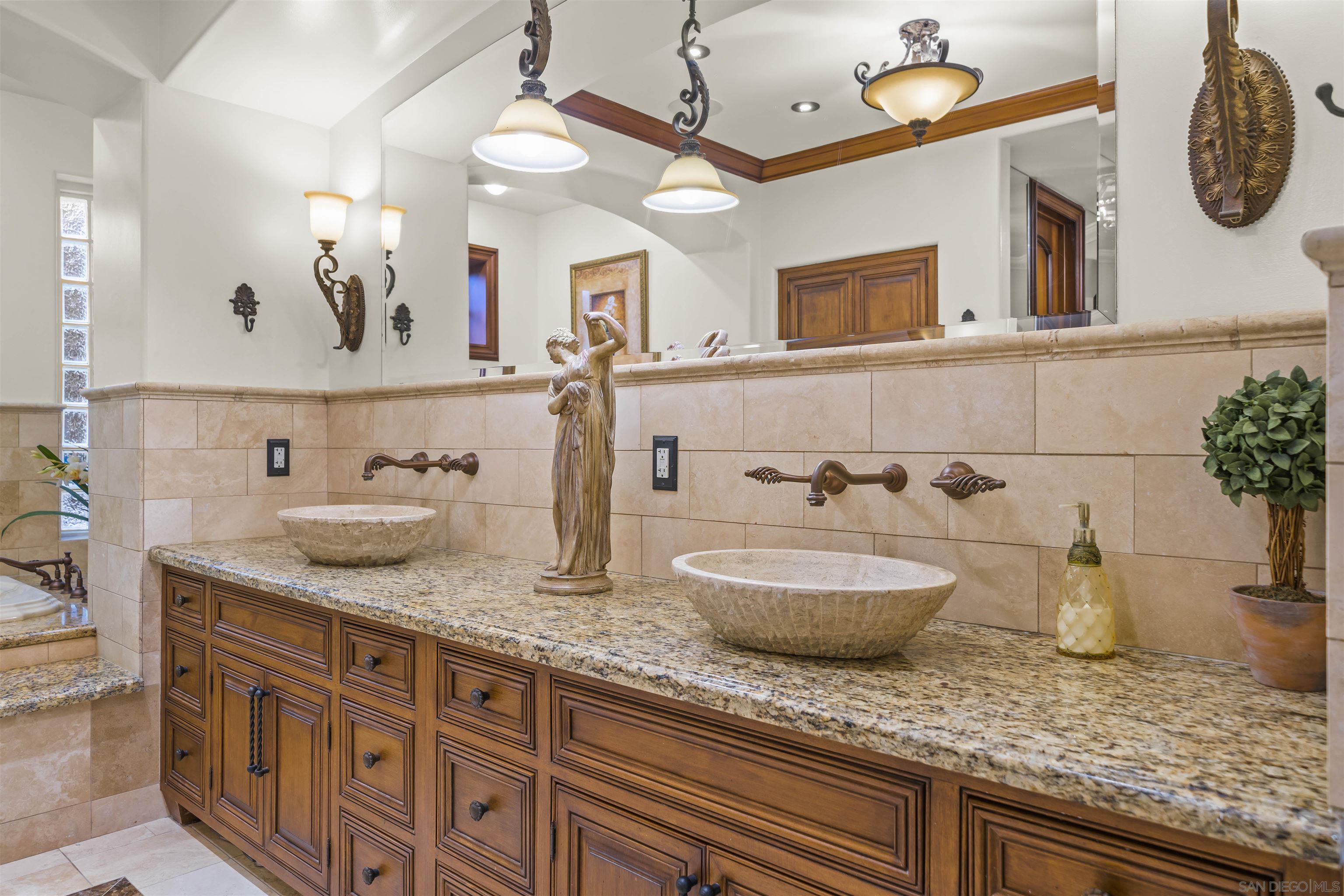 Detail Gallery Image 45 of 59 For 120  C Ave  206, Coronado,  CA 92118 - 3 Beds | 2 Baths