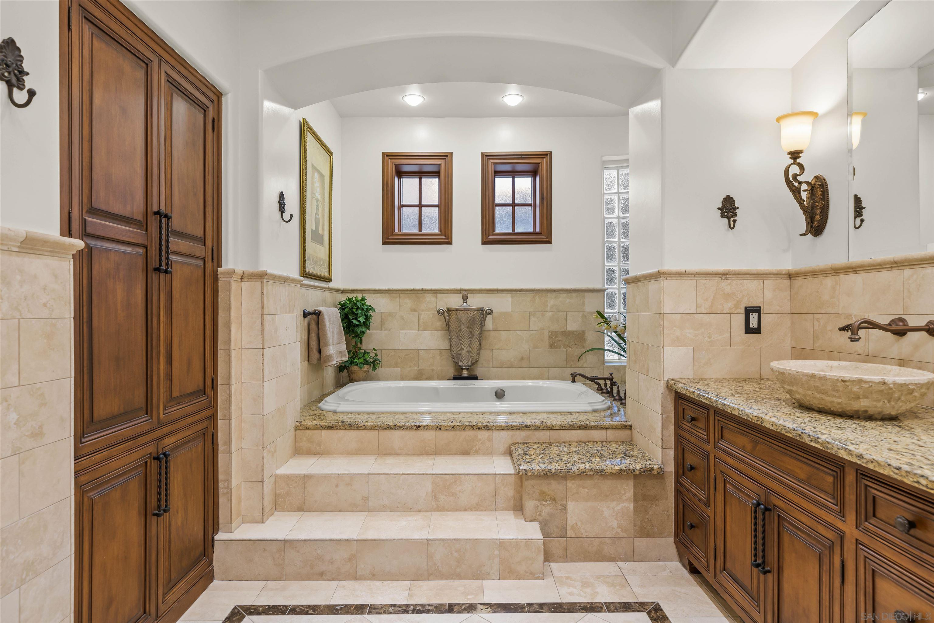 Detail Gallery Image 47 of 59 For 120  C Ave  206, Coronado,  CA 92118 - 3 Beds | 2 Baths