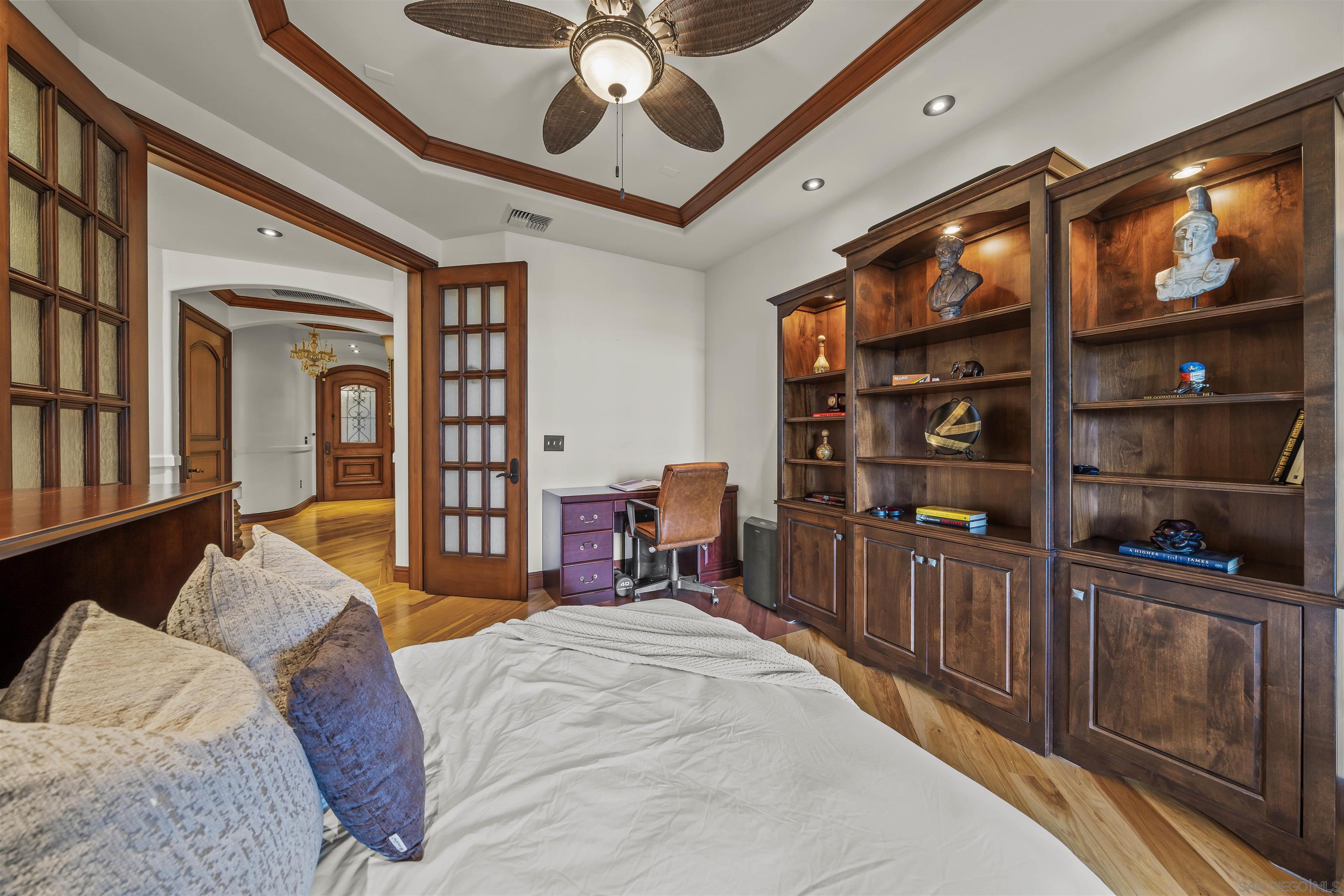 Detail Gallery Image 50 of 59 For 120  C Ave  206, Coronado,  CA 92118 - 3 Beds | 2 Baths