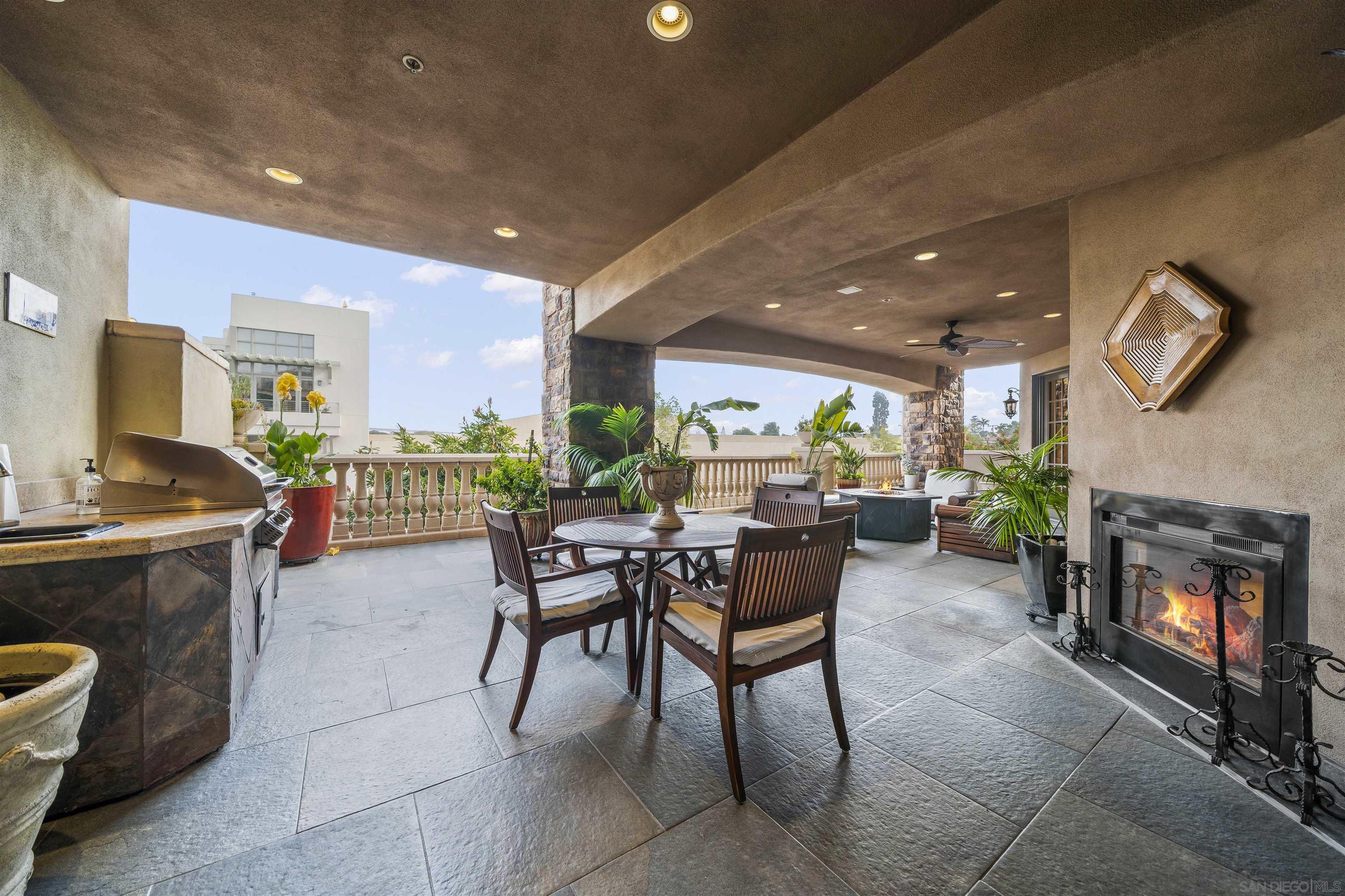 Detail Gallery Image 58 of 59 For 120  C Ave  206, Coronado,  CA 92118 - 3 Beds | 2 Baths