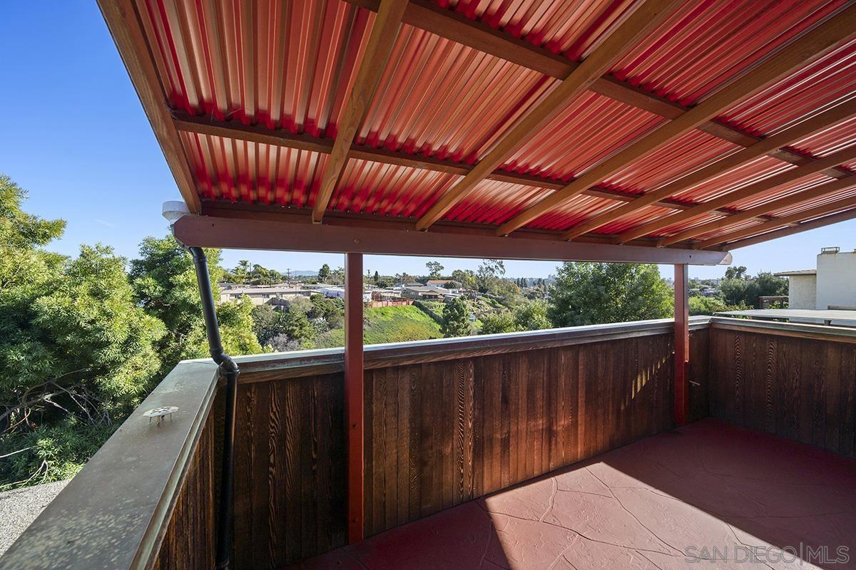 Detail Gallery Image 18 of 37 For 1817  David St, San Diego,  CA 92111 - 5 Beds | 3/1 Baths