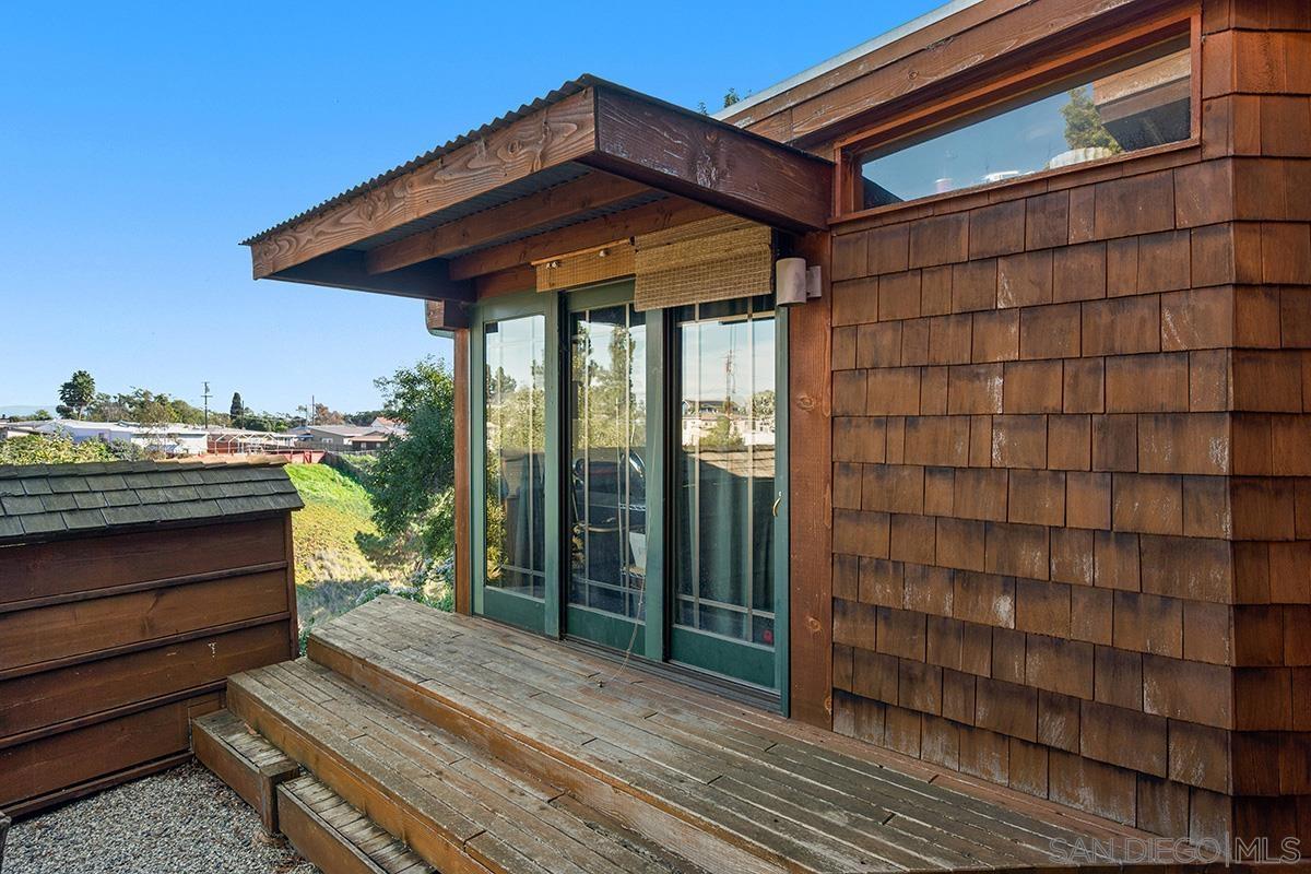 Detail Gallery Image 20 of 37 For 1817  David St, San Diego,  CA 92111 - 5 Beds | 3/1 Baths