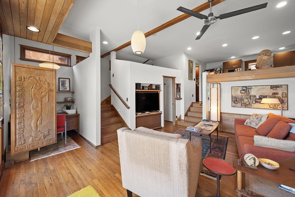 Detail Gallery Image 4 of 37 For 1817  David St, San Diego,  CA 92111 - 5 Beds | 3/1 Baths