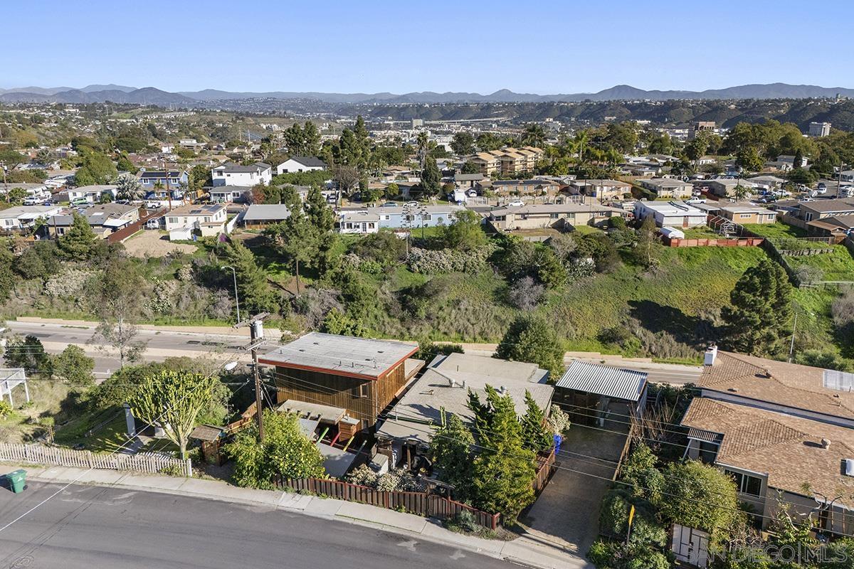 Detail Gallery Image 32 of 37 For 1817  David St, San Diego,  CA 92111 - 5 Beds | 3/1 Baths