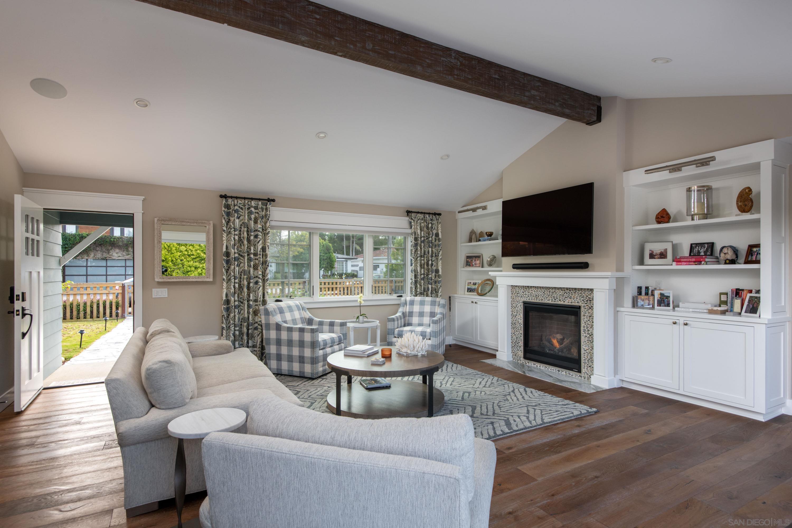 Detail Gallery Image 7 of 30 For 264  24th St., Del Mar,  CA 92014 - 4 Beds | 4 Baths