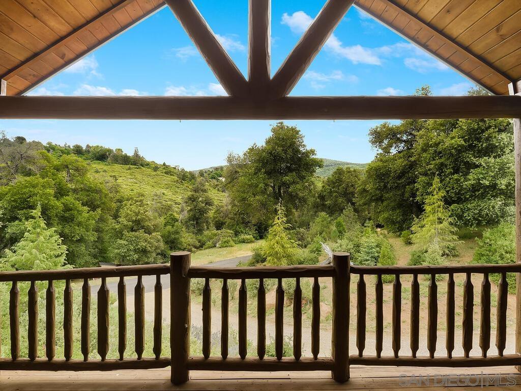 Detail Gallery Image 5 of 63 For 1068 W Incense Cedar Road, Julian,  CA 92036 - 3 Beds | 3/1 Baths