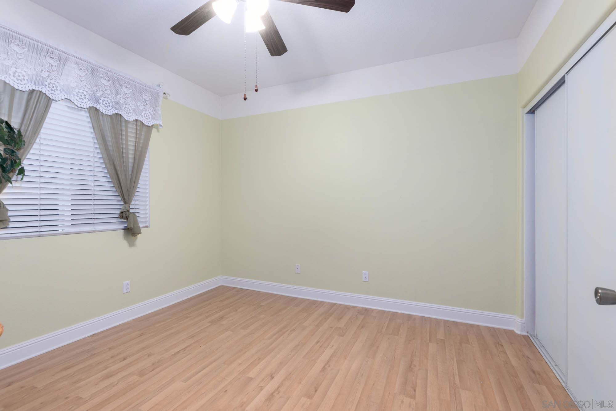 Detail Gallery Image 18 of 29 For 33134  Windward Way, Lake Elsinore,  CA 92530 - 4 Beds | 2 Baths