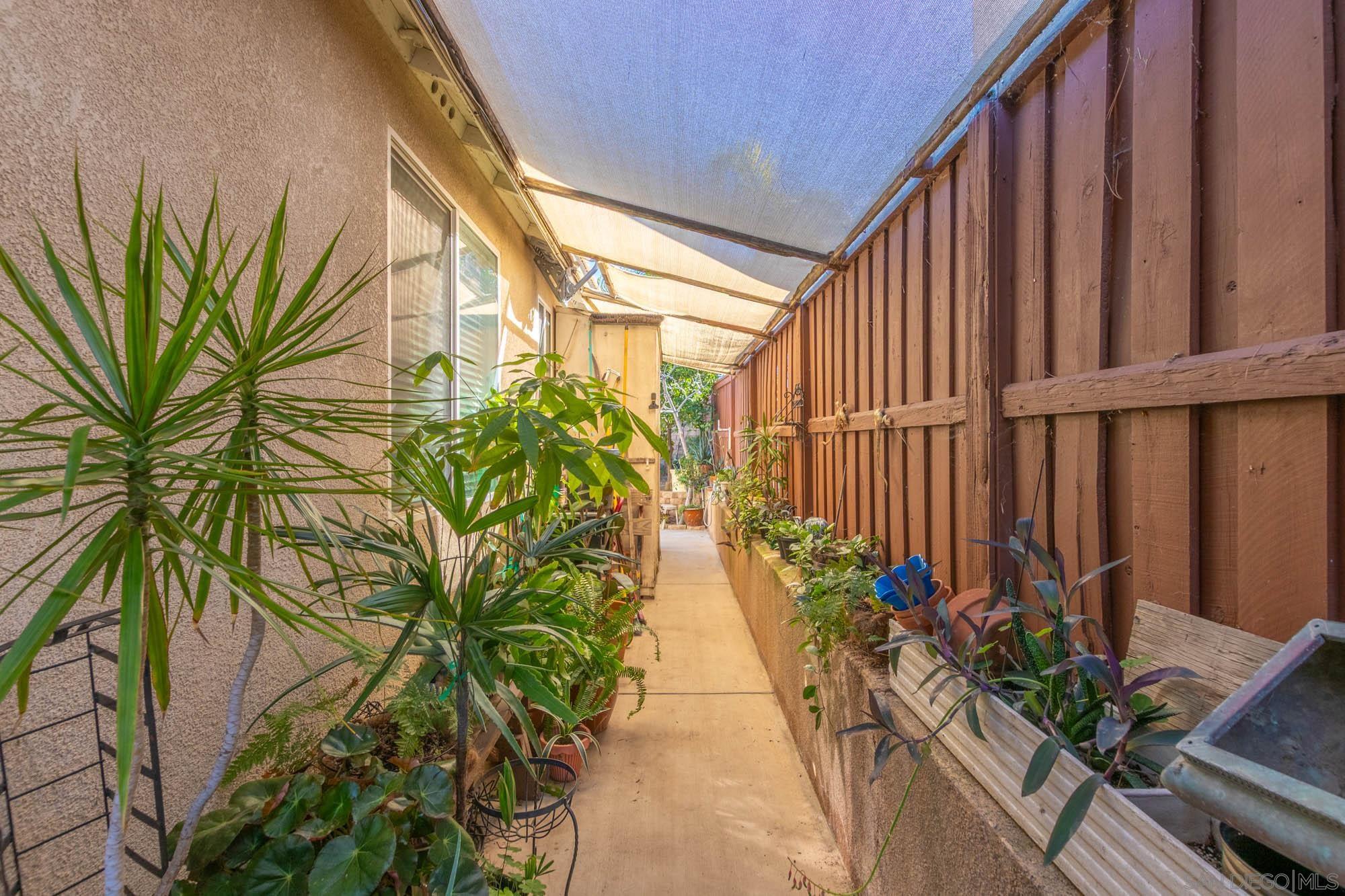 Detail Gallery Image 23 of 29 For 33134  Windward Way, Lake Elsinore,  CA 92530 - 4 Beds | 2 Baths