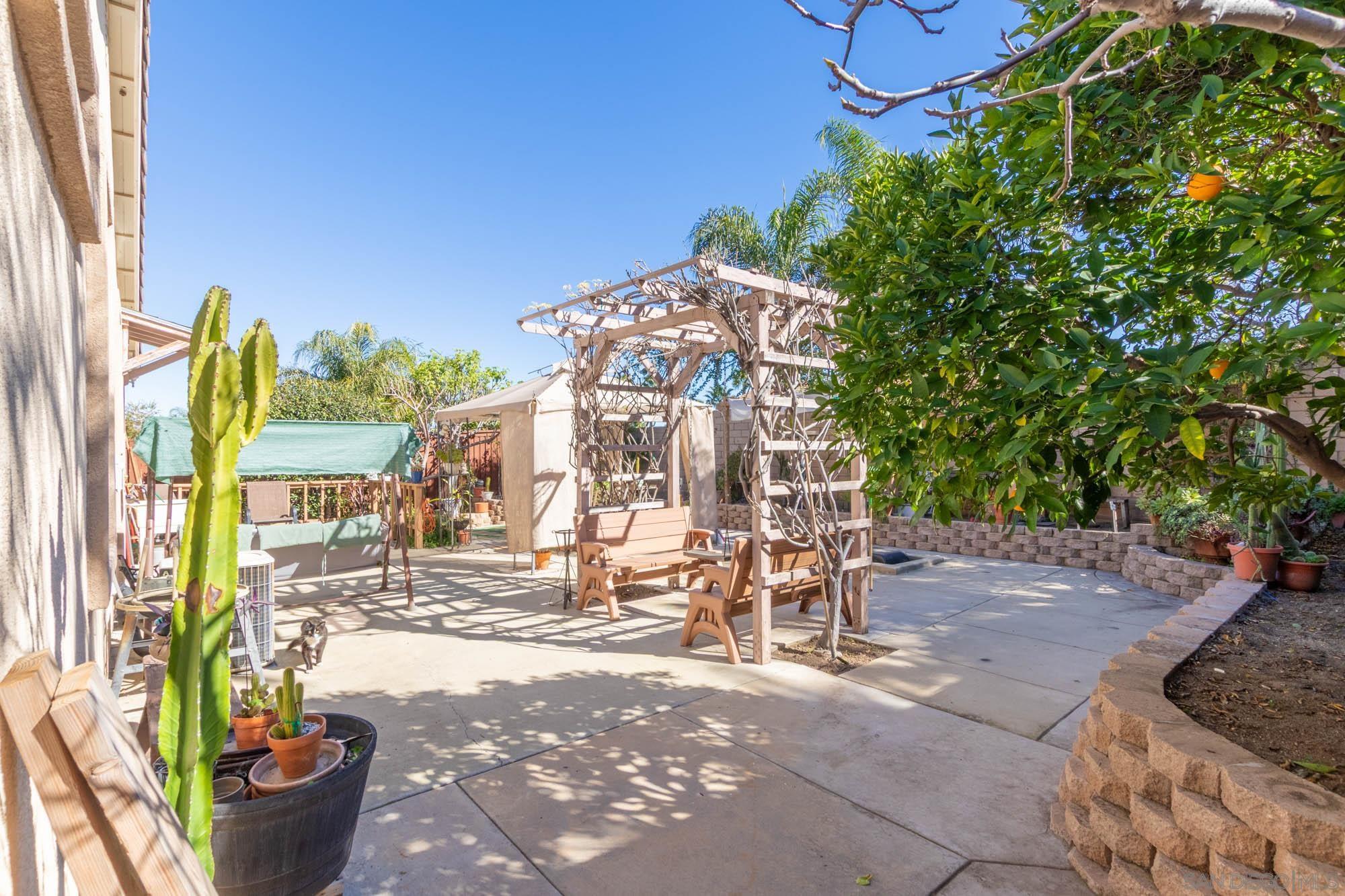 Detail Gallery Image 25 of 29 For 33134  Windward Way, Lake Elsinore,  CA 92530 - 4 Beds | 2 Baths