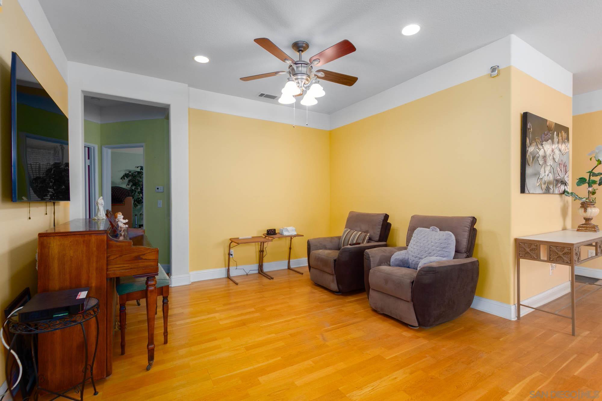 Detail Gallery Image 6 of 29 For 33134  Windward Way, Lake Elsinore,  CA 92530 - 4 Beds | 2 Baths