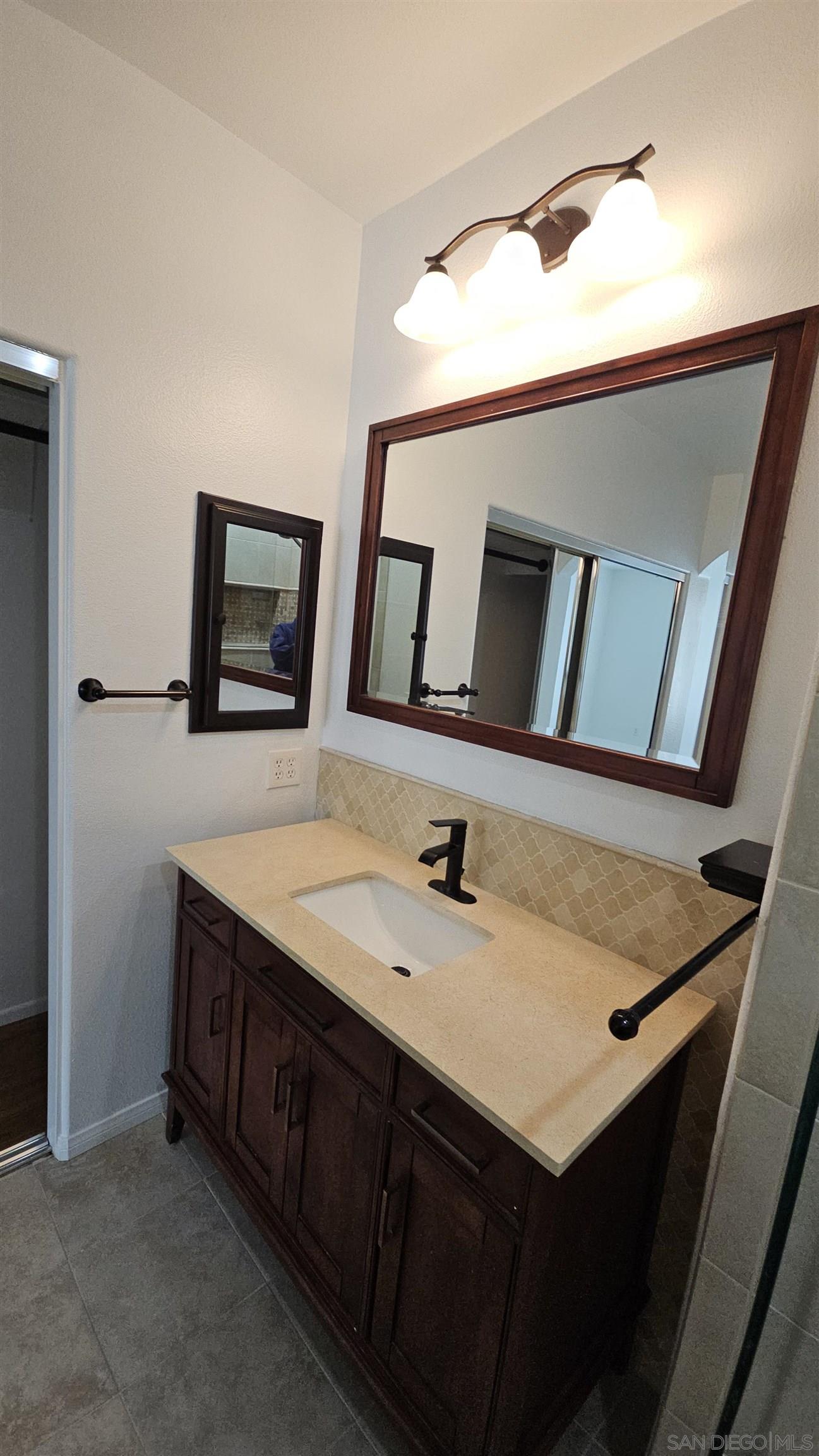 Detail Gallery Image 28 of 40 For 12031  World Trade Dr  1, San Diego,  CA 92128 - 2 Beds | 2 Baths