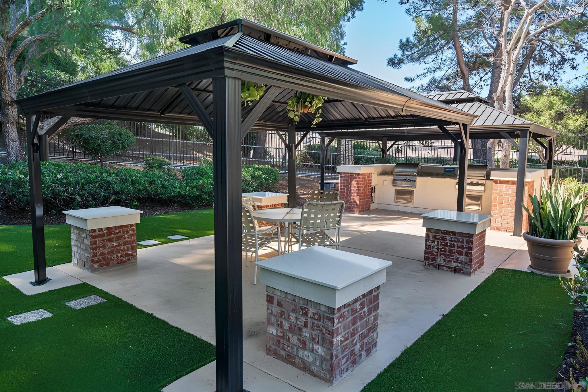 Detail Gallery Image 39 of 40 For 12031  World Trade Dr  1, San Diego,  CA 92128 - 2 Beds | 2 Baths