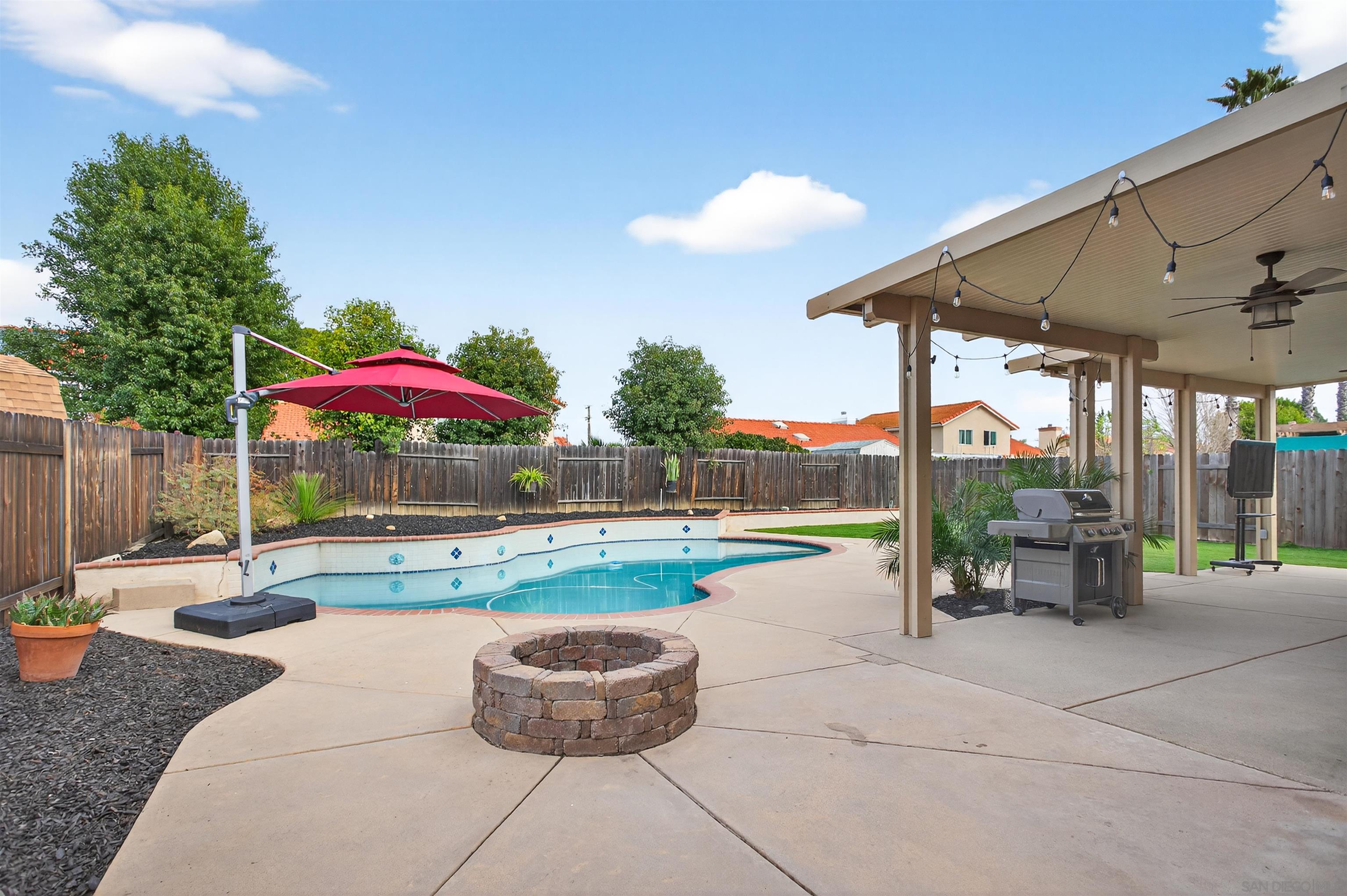 Detail Gallery Image 17 of 19 For 30932  Greensboro Dr, Temecula,  CA 92592 - 5 Beds | 3 Baths