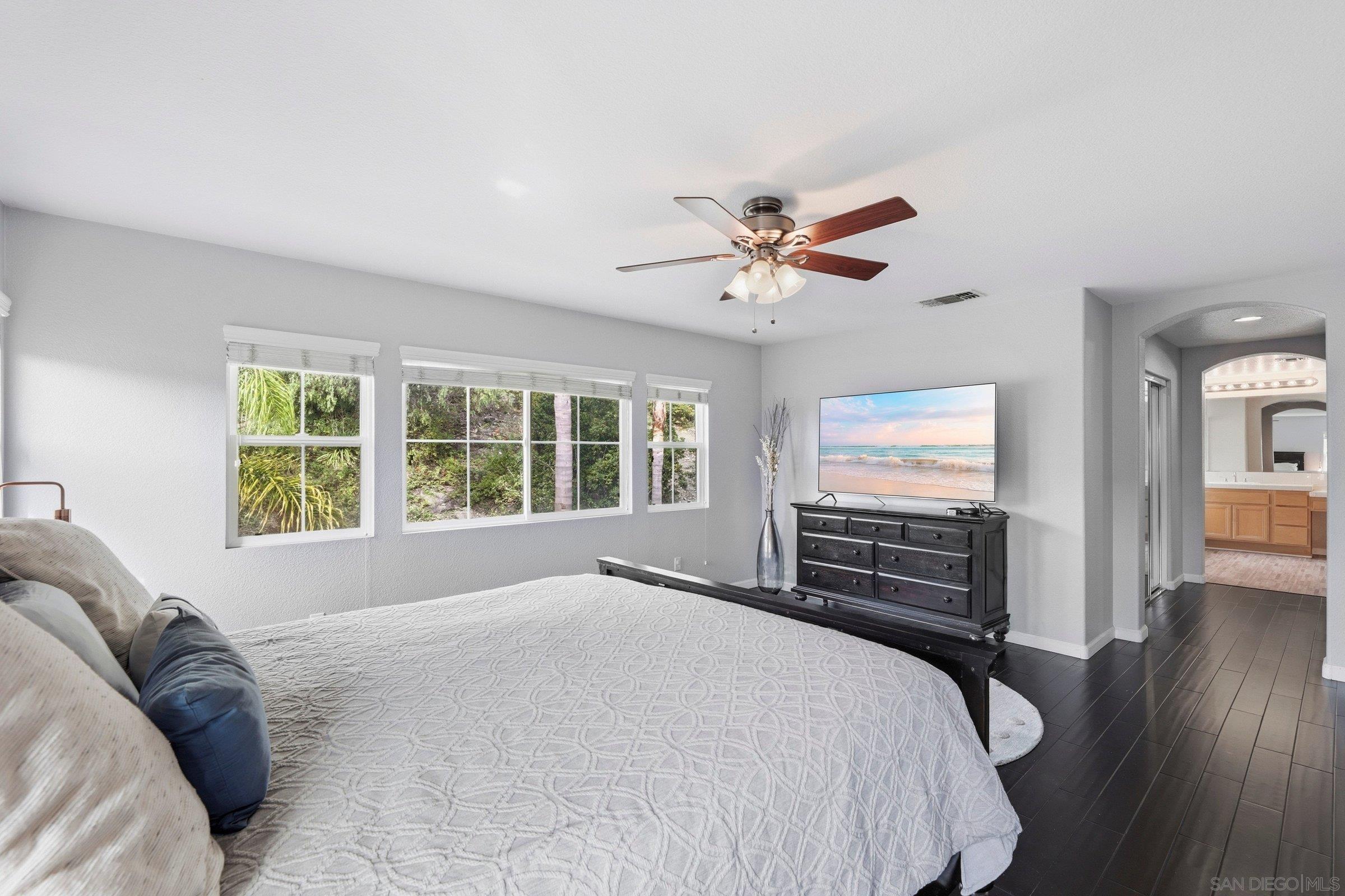 Detail Gallery Image 25 of 43 For 1514 W Borden, San Marcos,  CA 92069 - 5 Beds | 3 Baths