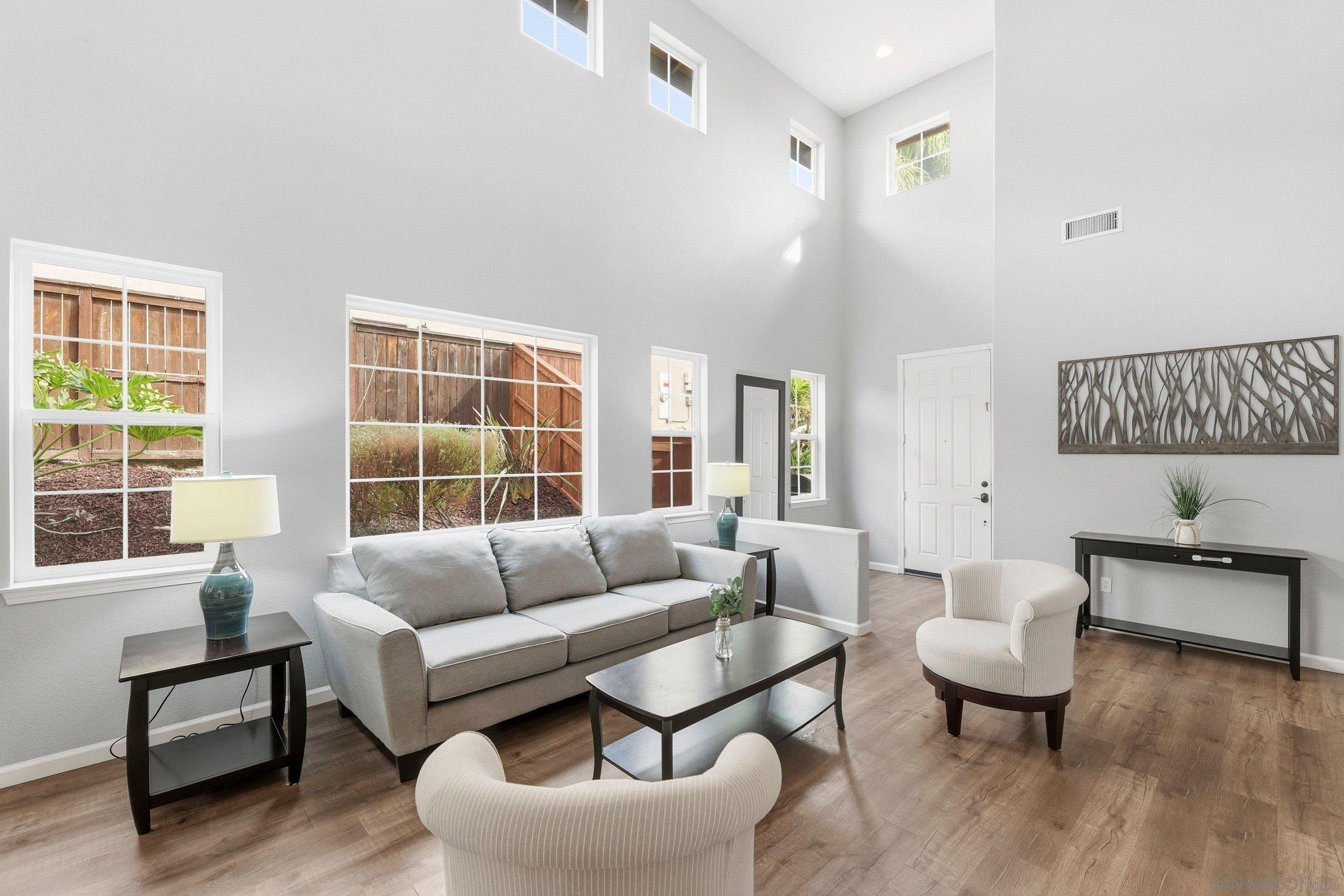 Detail Gallery Image 5 of 43 For 1514 W Borden, San Marcos,  CA 92069 - 5 Beds | 3 Baths