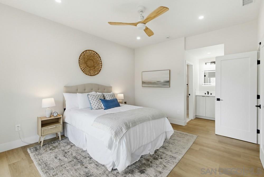 Detail Gallery Image 20 of 43 For 4020  La Jolla Village, La Jolla,  CA 92037 - 4 Beds | 2/1 Baths