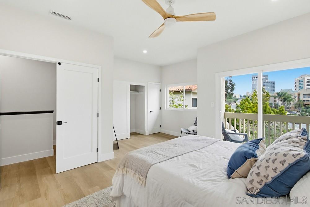 Detail Gallery Image 22 of 43 For 4020  La Jolla Village, La Jolla,  CA 92037 - 4 Beds | 2/1 Baths