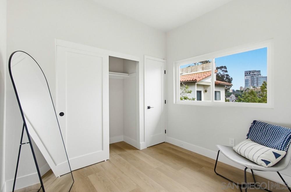 Detail Gallery Image 24 of 43 For 4020  La Jolla Village, La Jolla,  CA 92037 - 4 Beds | 2/1 Baths