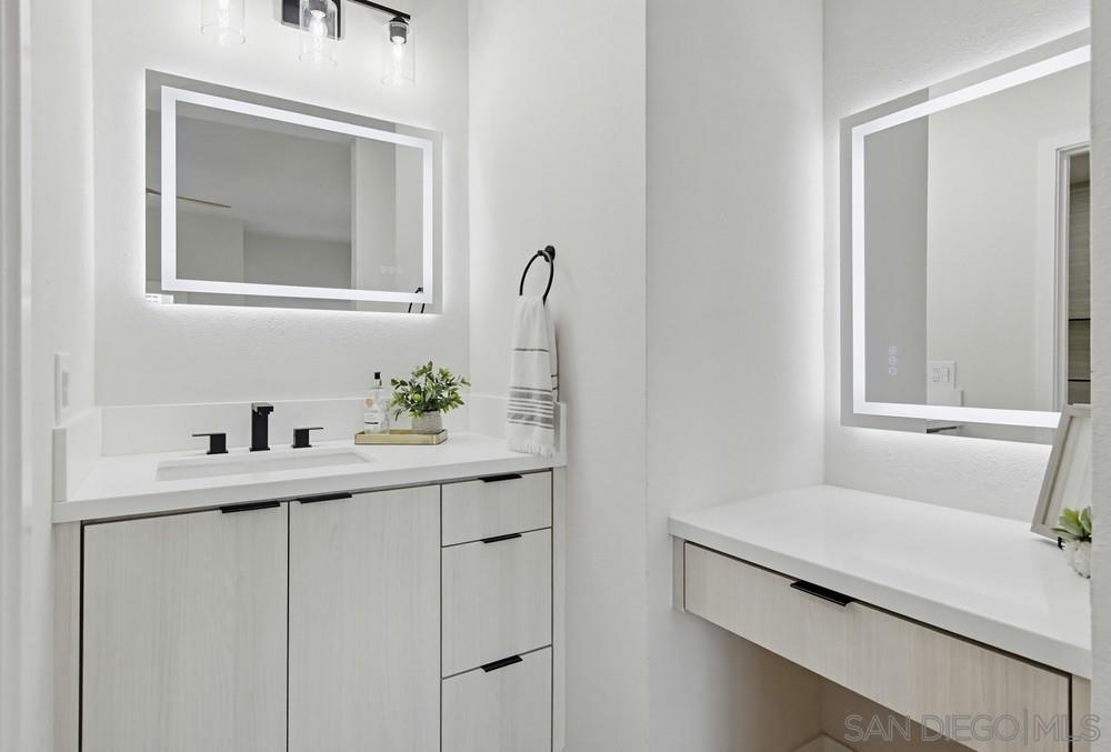 Detail Gallery Image 26 of 43 For 4020  La Jolla Village, La Jolla,  CA 92037 - 4 Beds | 2/1 Baths