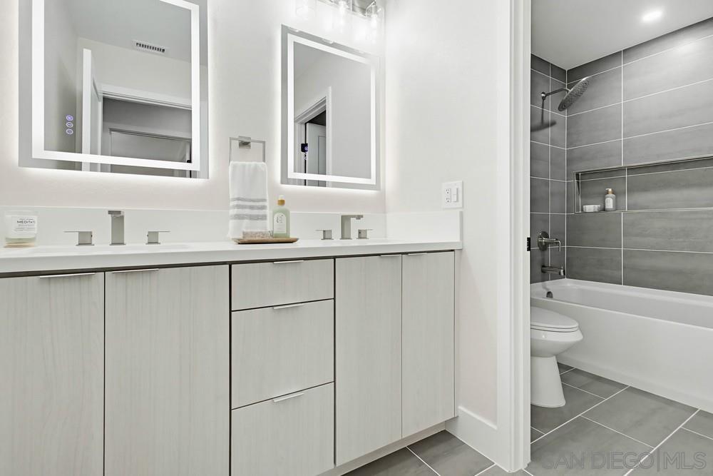 Detail Gallery Image 34 of 43 For 4020  La Jolla Village, La Jolla,  CA 92037 - 4 Beds | 2/1 Baths