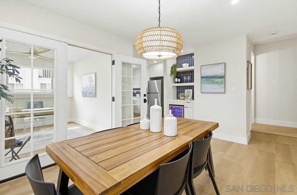 Detail Gallery Image 8 of 43 For 4020  La Jolla Village, La Jolla,  CA 92037 - 4 Beds | 2/1 Baths