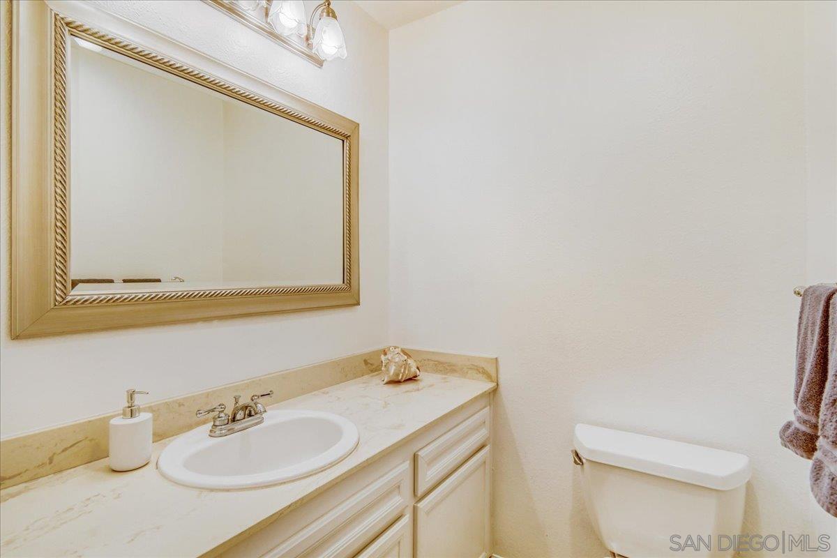 Detail Gallery Image 12 of 33 For 6128  Portobelo Ct, San Diego,  CA 92124 - 2 Beds | 2/1 Baths
