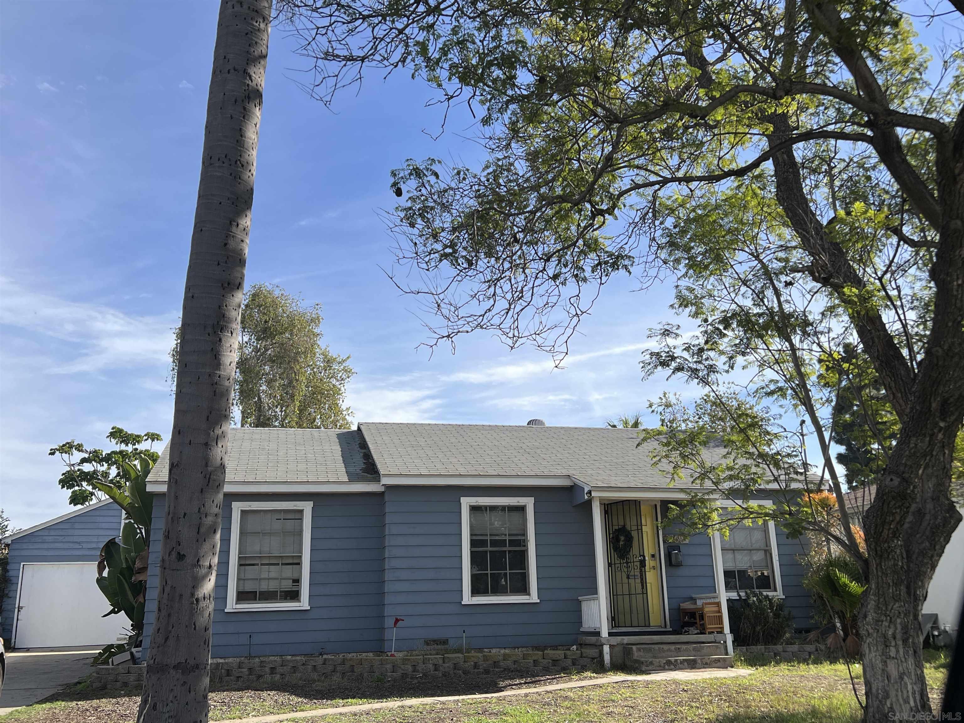 Front Image Thumbnail for SD260002179