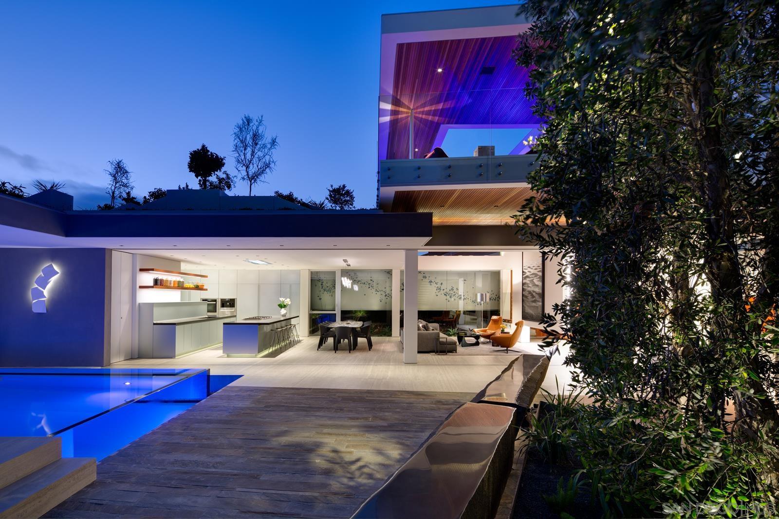 Front Image Thumbnail for SD260002180