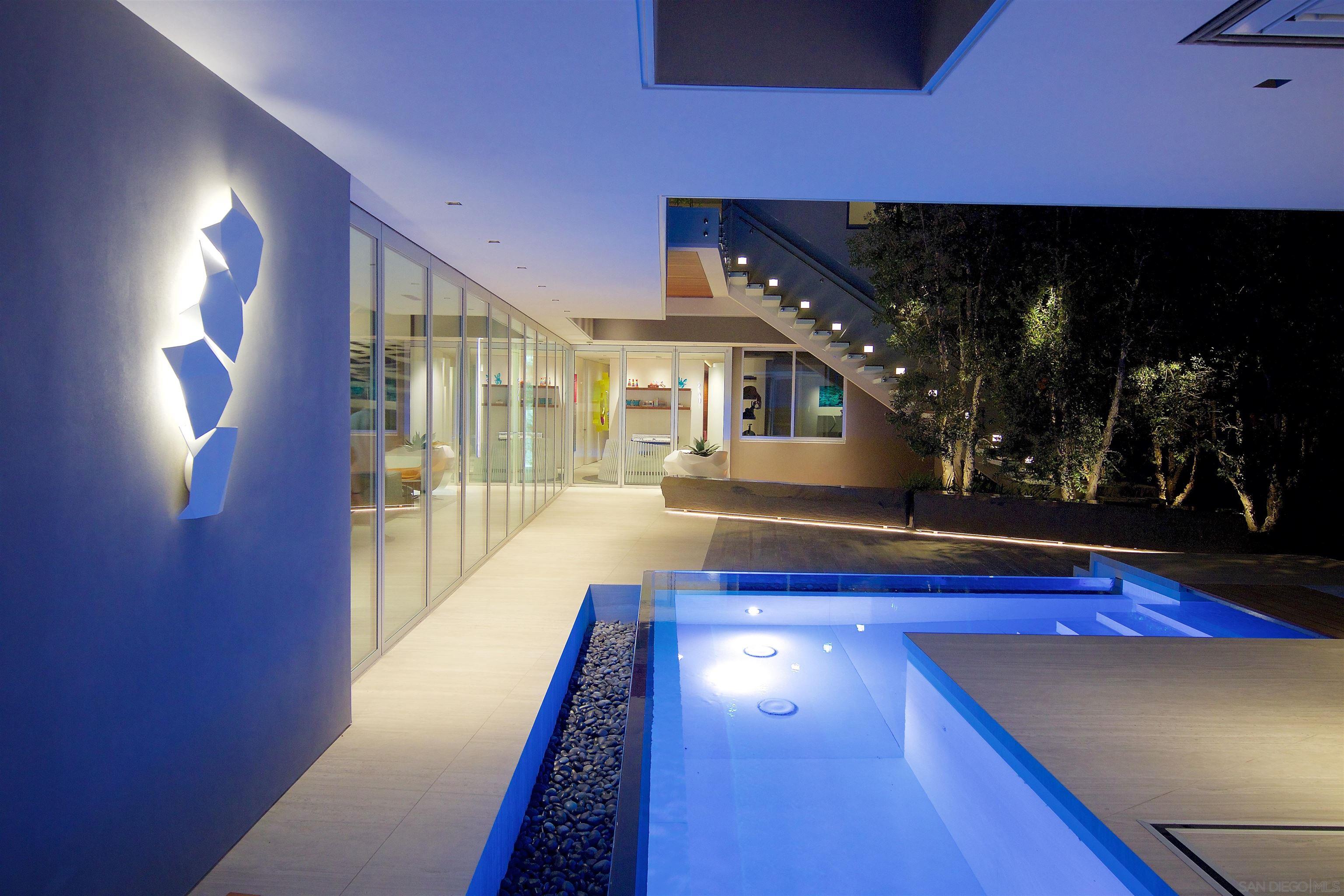 Detail Gallery Image 14 of 14 For 980  Alameda Blvd, Coronado,  CA 92118 - 4 Beds | 4/1 Baths