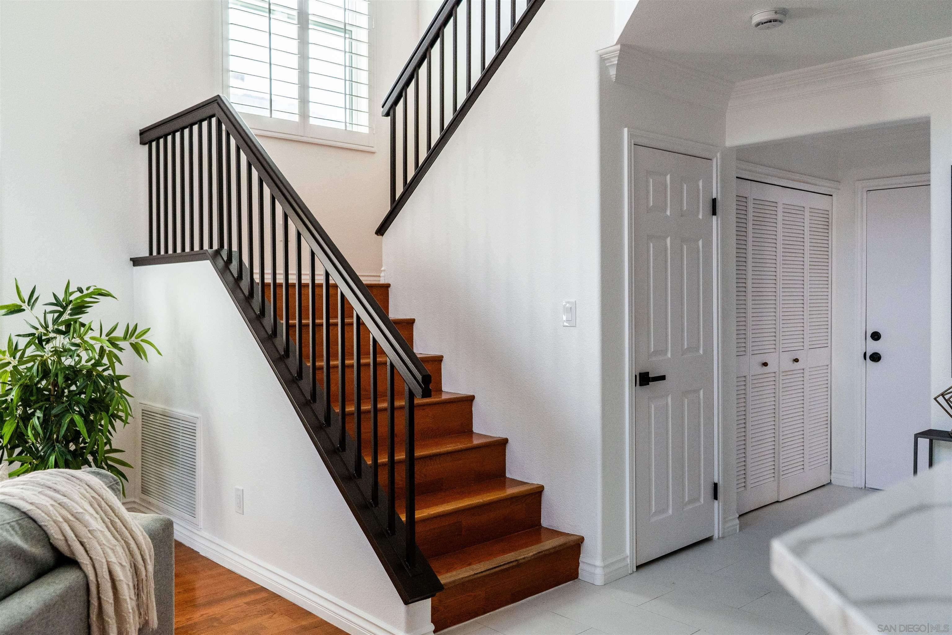 Detail Gallery Image 29 of 65 For 29747  Circle R Ct, Escondido,  CA 92026 - 3 Beds | 2/1 Baths