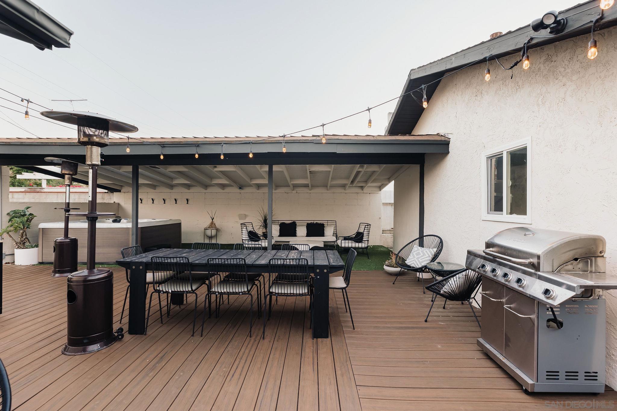 Detail Gallery Image 36 of 73 For 3805  Atascadero Dr, San Diego,  CA 92107 - 3 Beds | 2 Baths