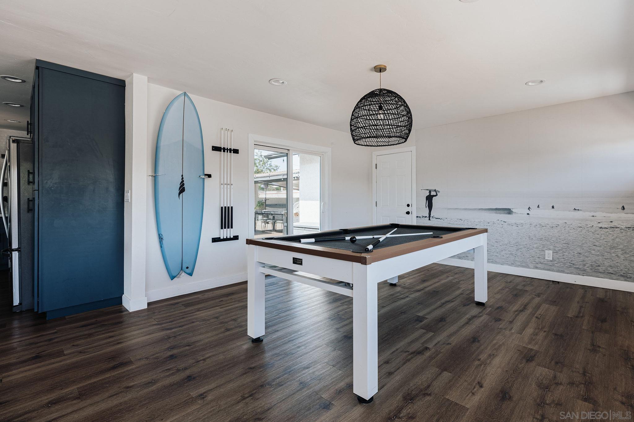 Detail Gallery Image 5 of 73 For 3805  Atascadero Dr, San Diego,  CA 92107 - 3 Beds | 2 Baths