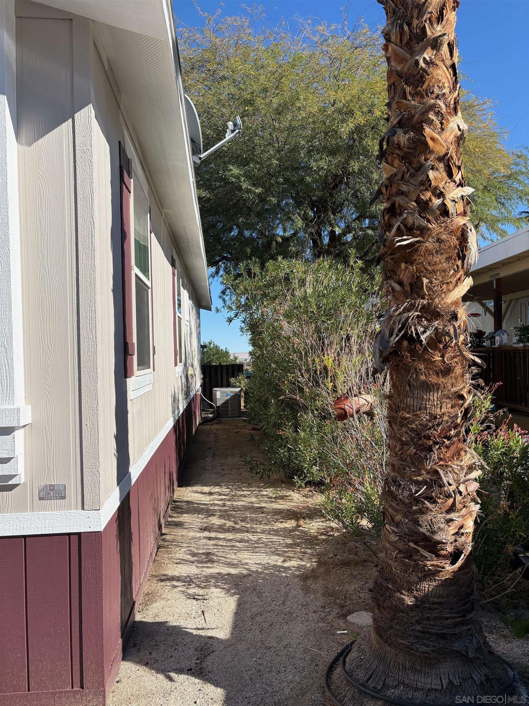 Detail Gallery Image 2 of 19 For 351  Palm Canyon Drive  #77,  Borrego Springs,  CA 92004 - 2 Beds | 2 Baths