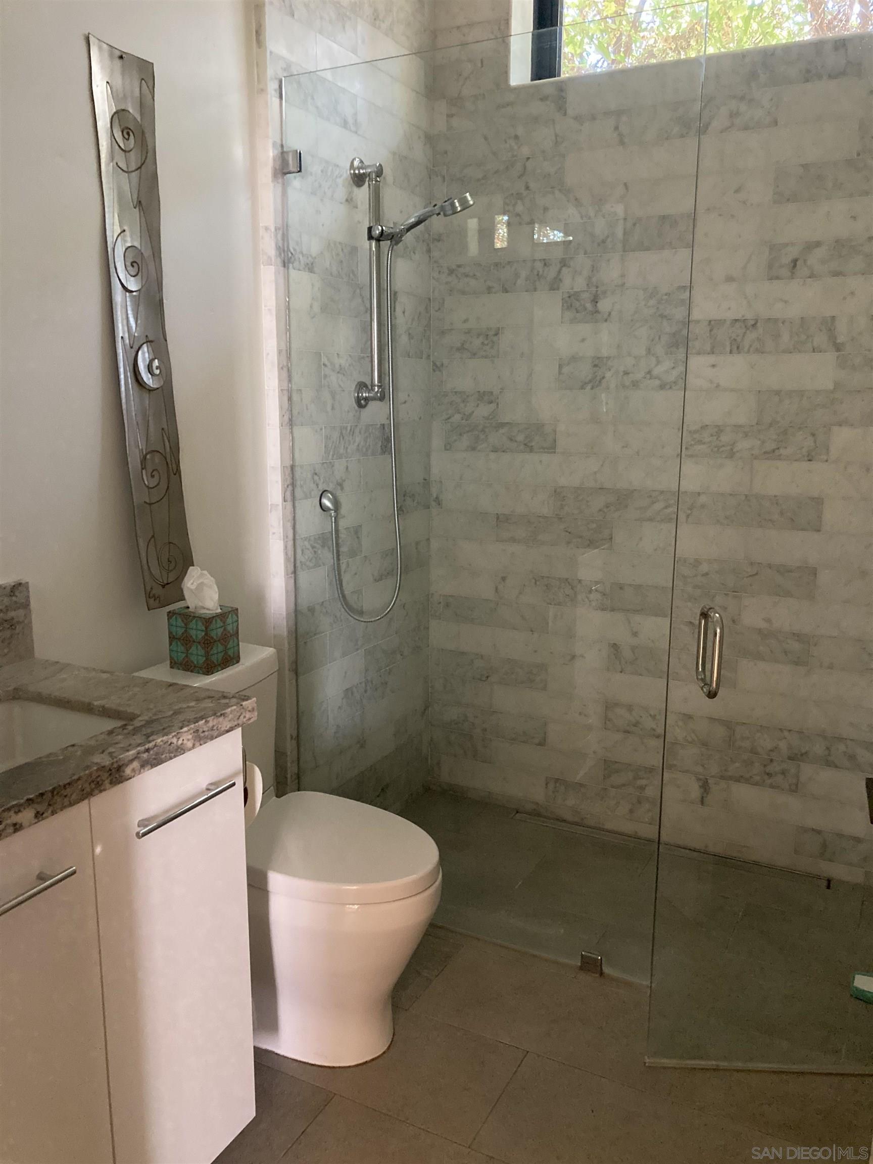 Detail Gallery Image 5 of 9 For 339 S Granados  2, Solana Beach,  CA 92075 - 1 Beds | 1 Baths