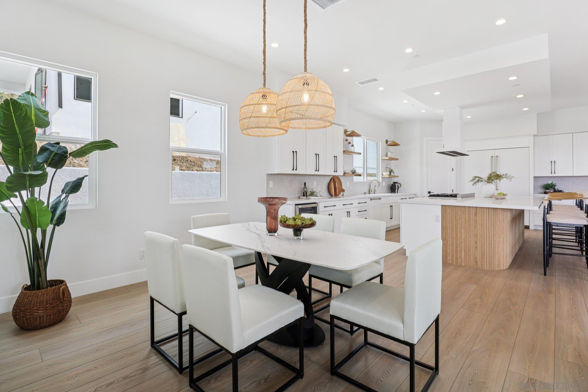 Detail Gallery Image 13 of 75 For 1850  Illion St, San Diego,  CA 92110 - 4 Beds | 3/1 Baths